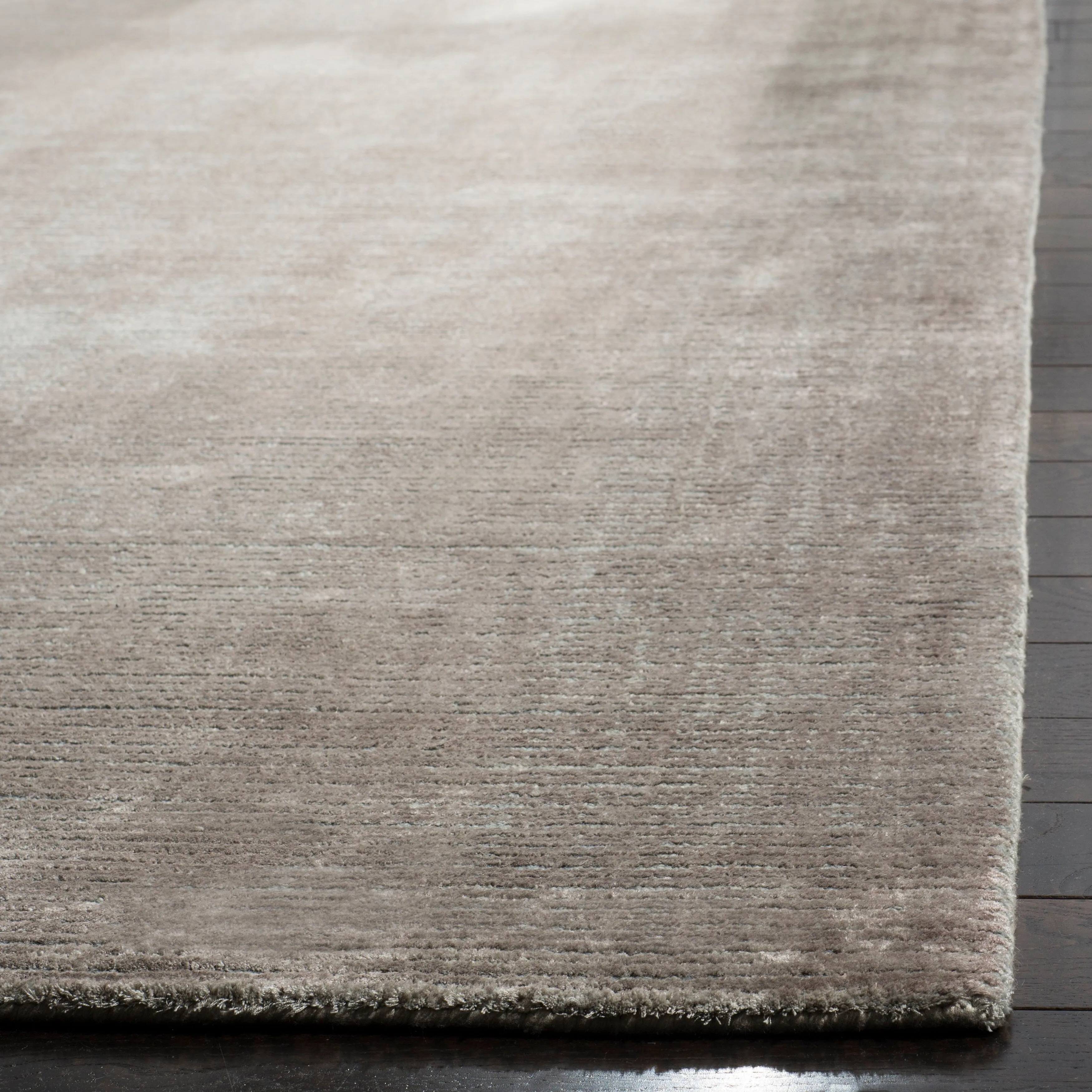 SAFAVIEH Handmade Mirage Helly Modern Abstract Viscose Rug