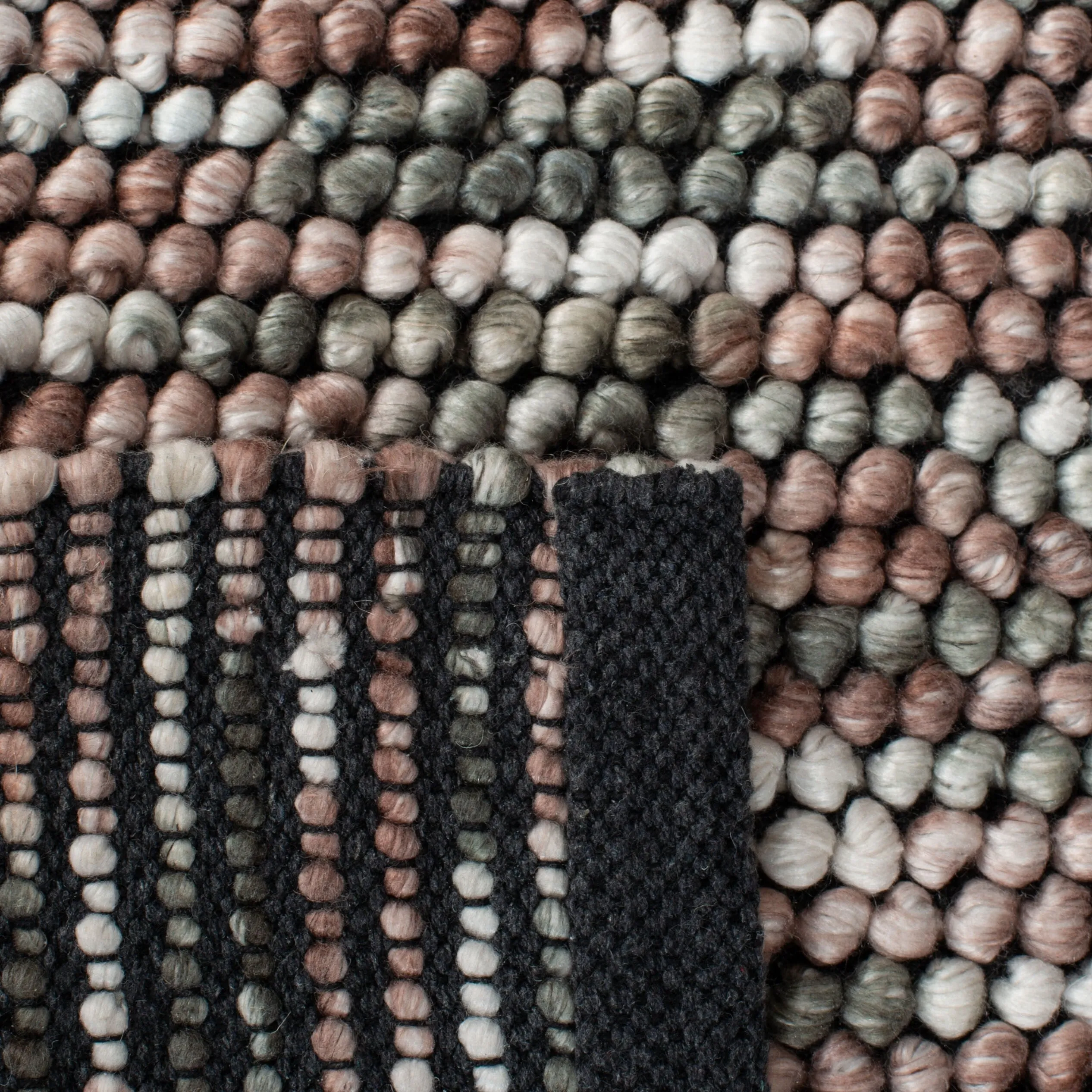 SAFAVIEH Handmade Natura Adriena Wool Rug