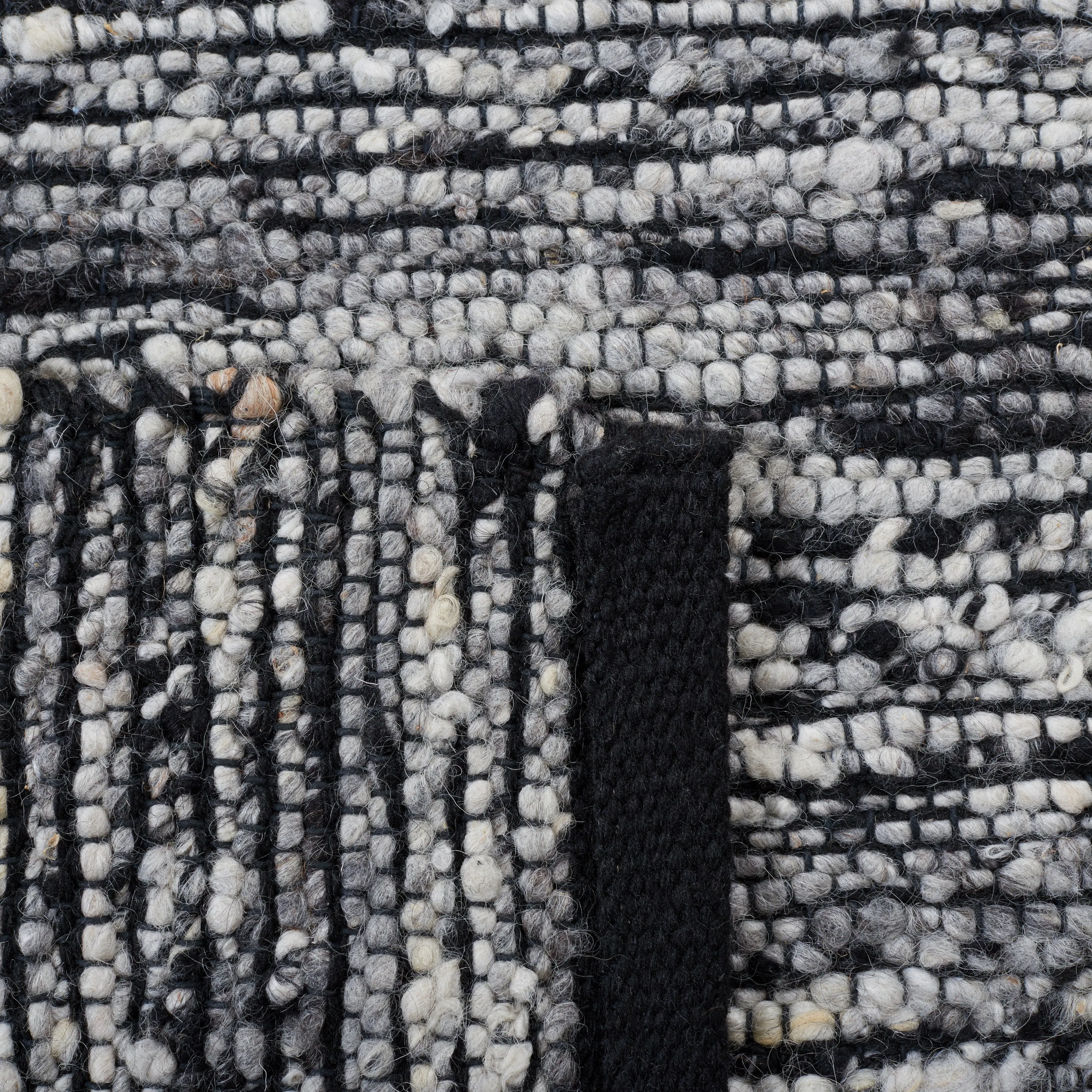SAFAVIEH Handmade Natura Engelgard Wool Rug