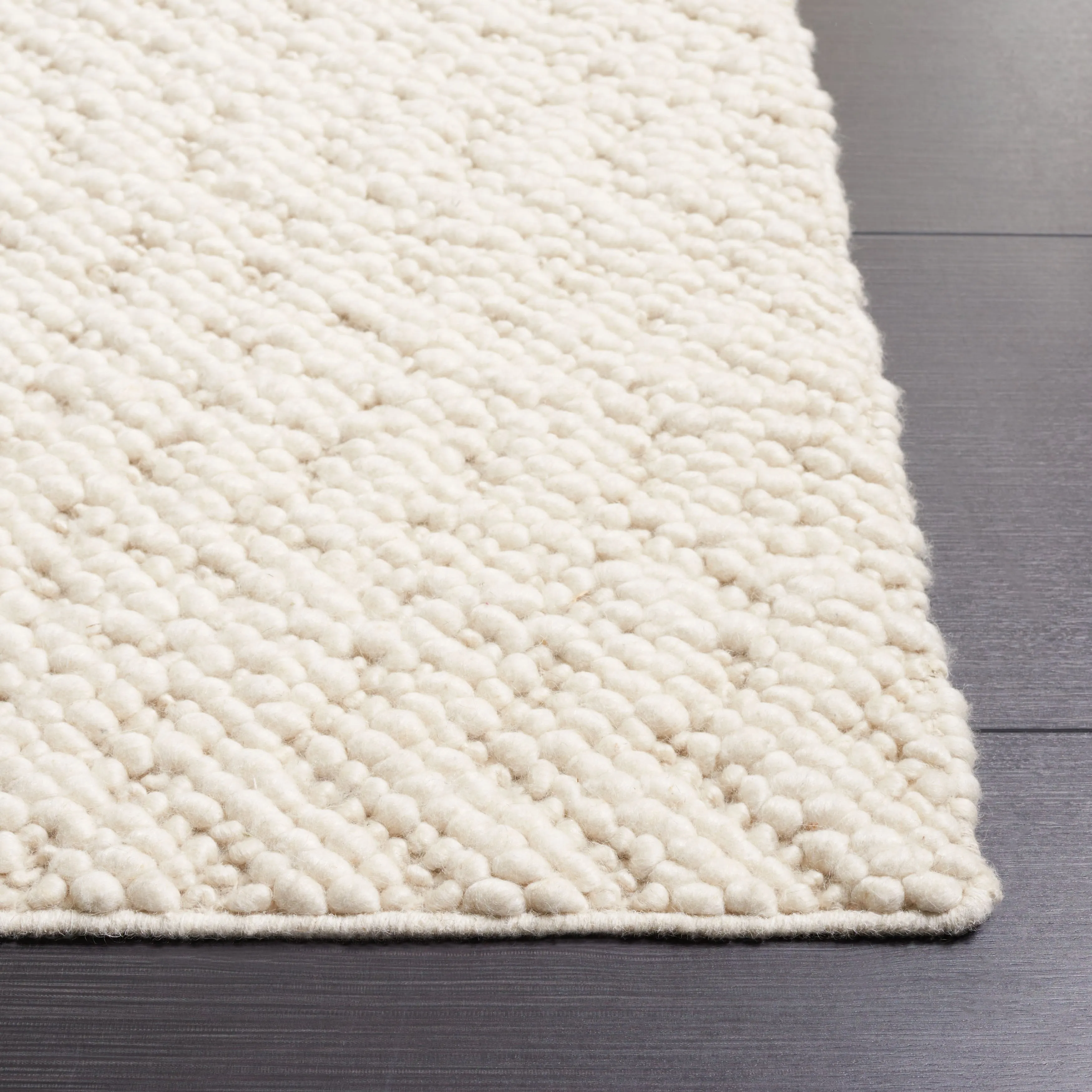 SAFAVIEH Handmade Natura Simonette Textured Wool Rug