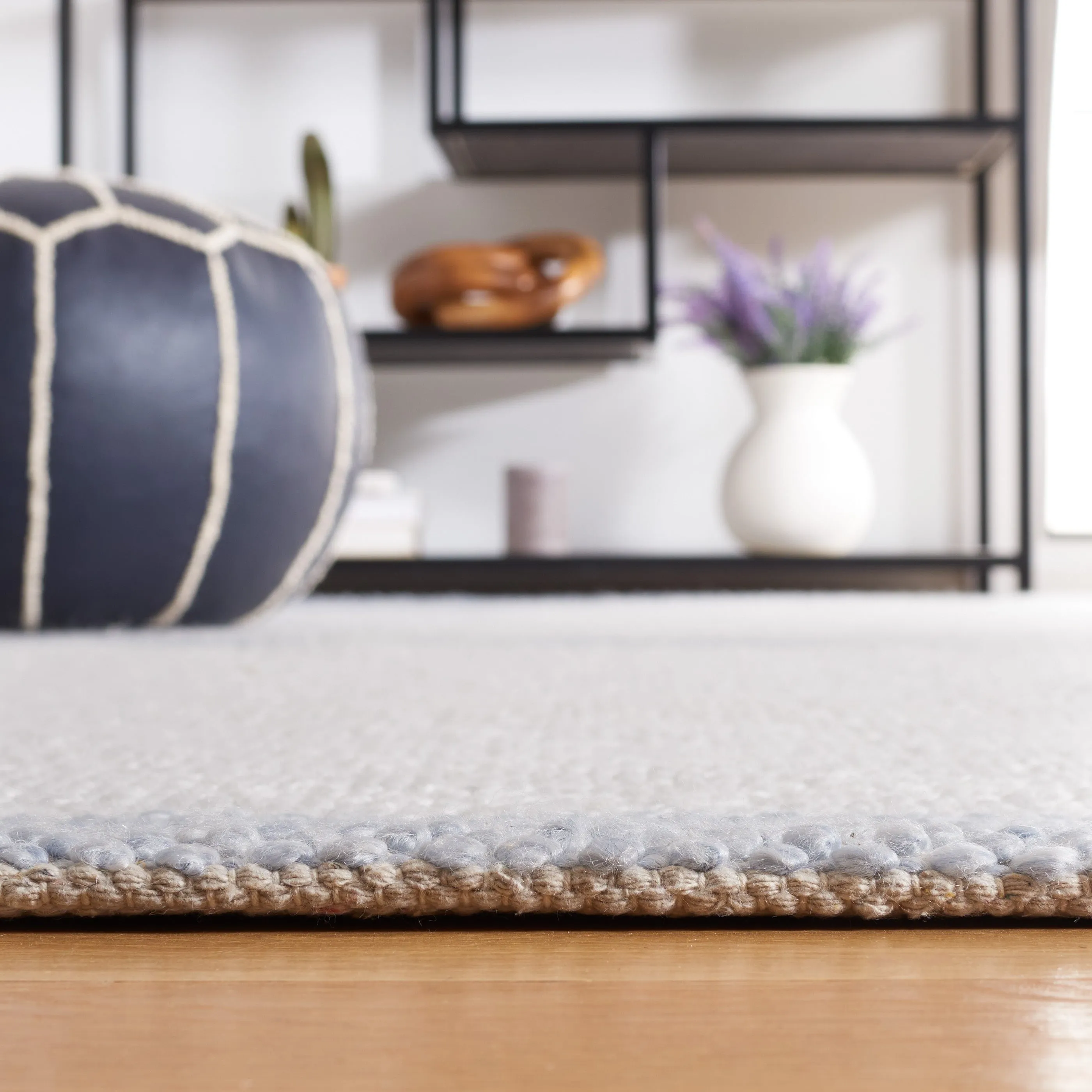 SAFAVIEH Handmade Natura Vroni Transitional Wool Rug