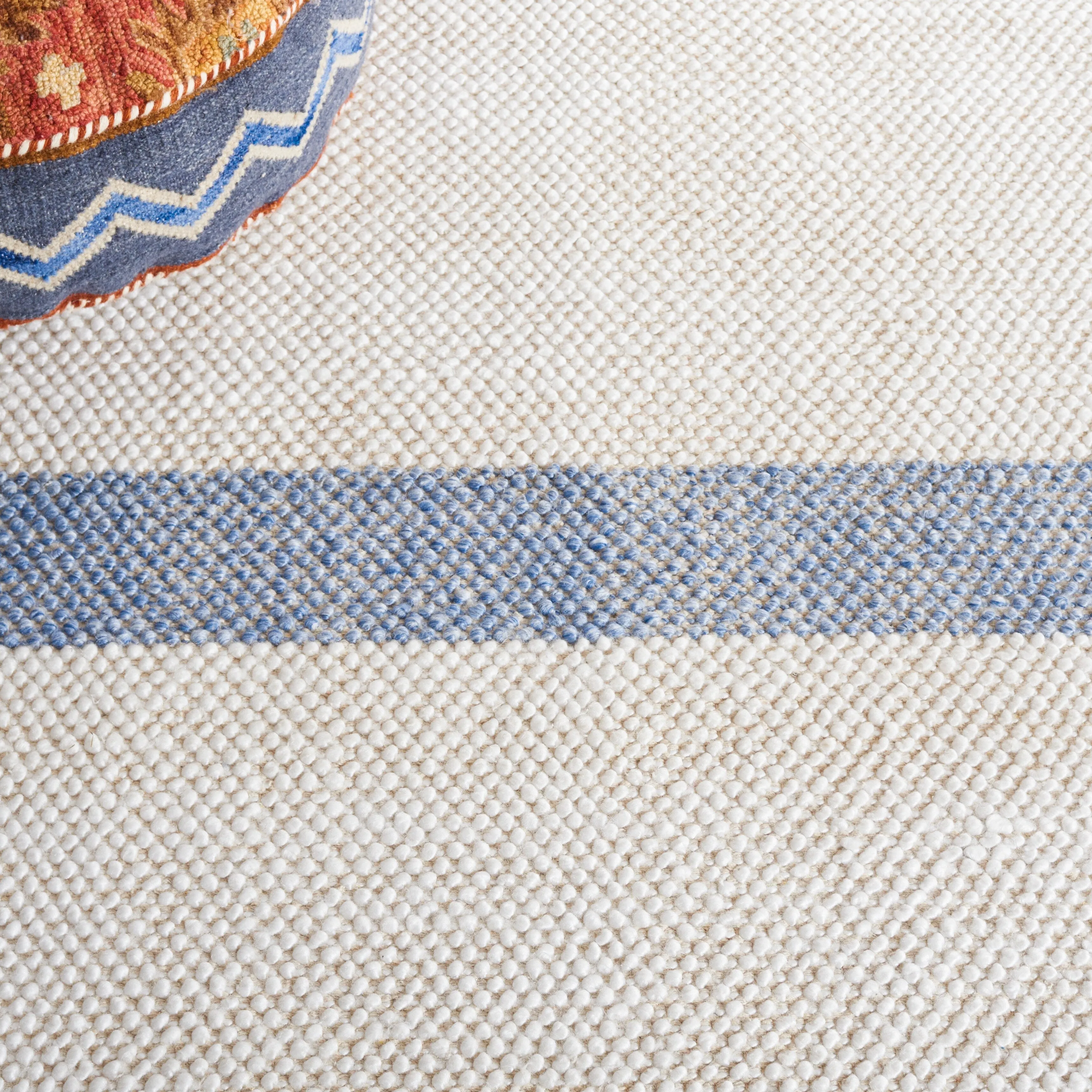 SAFAVIEH Handmade Natura Vroni Transitional Wool Rug