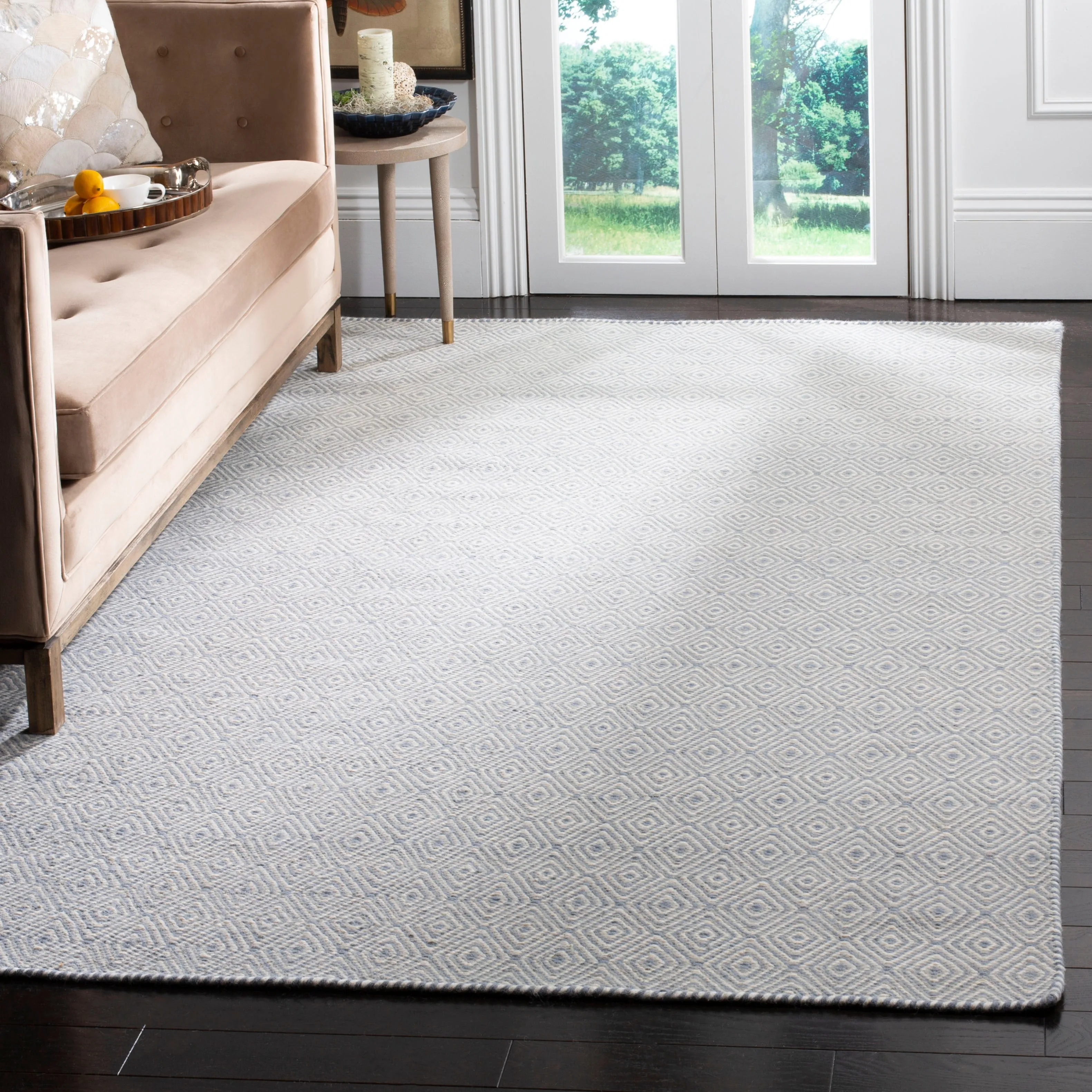 SAFAVIEH Handmade Oasis Vaira Casual Wool Rug
