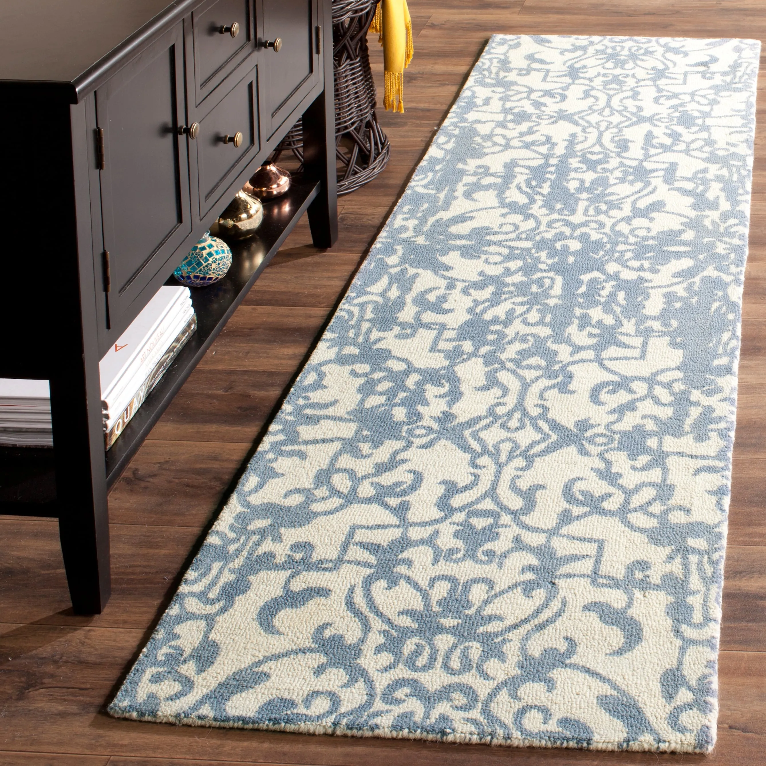 SAFAVIEH Handmade Restoration Vintage Distressed Boho Madisen Oriental Wool