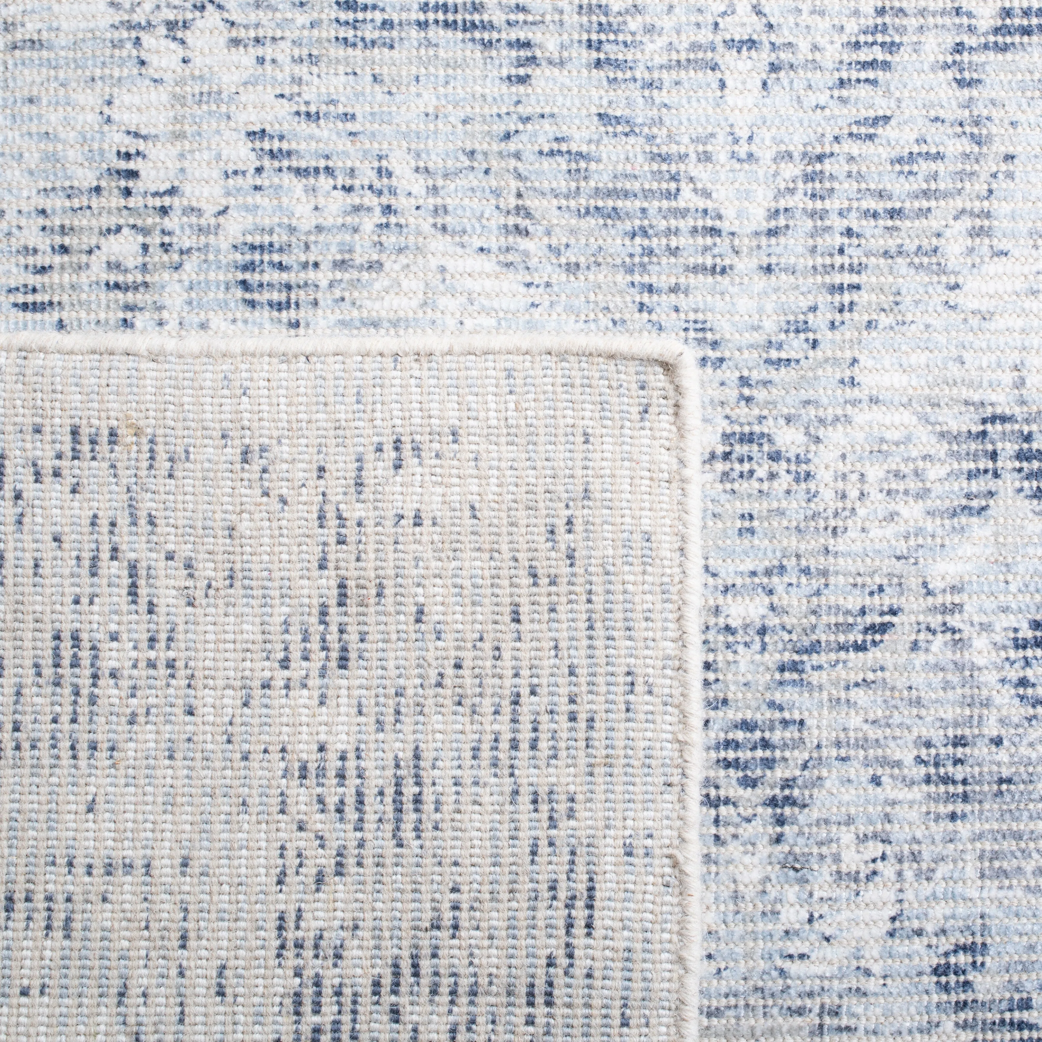 SAFAVIEH Handmade Restoration Vintage Katsuji Wool & Viscose Rug