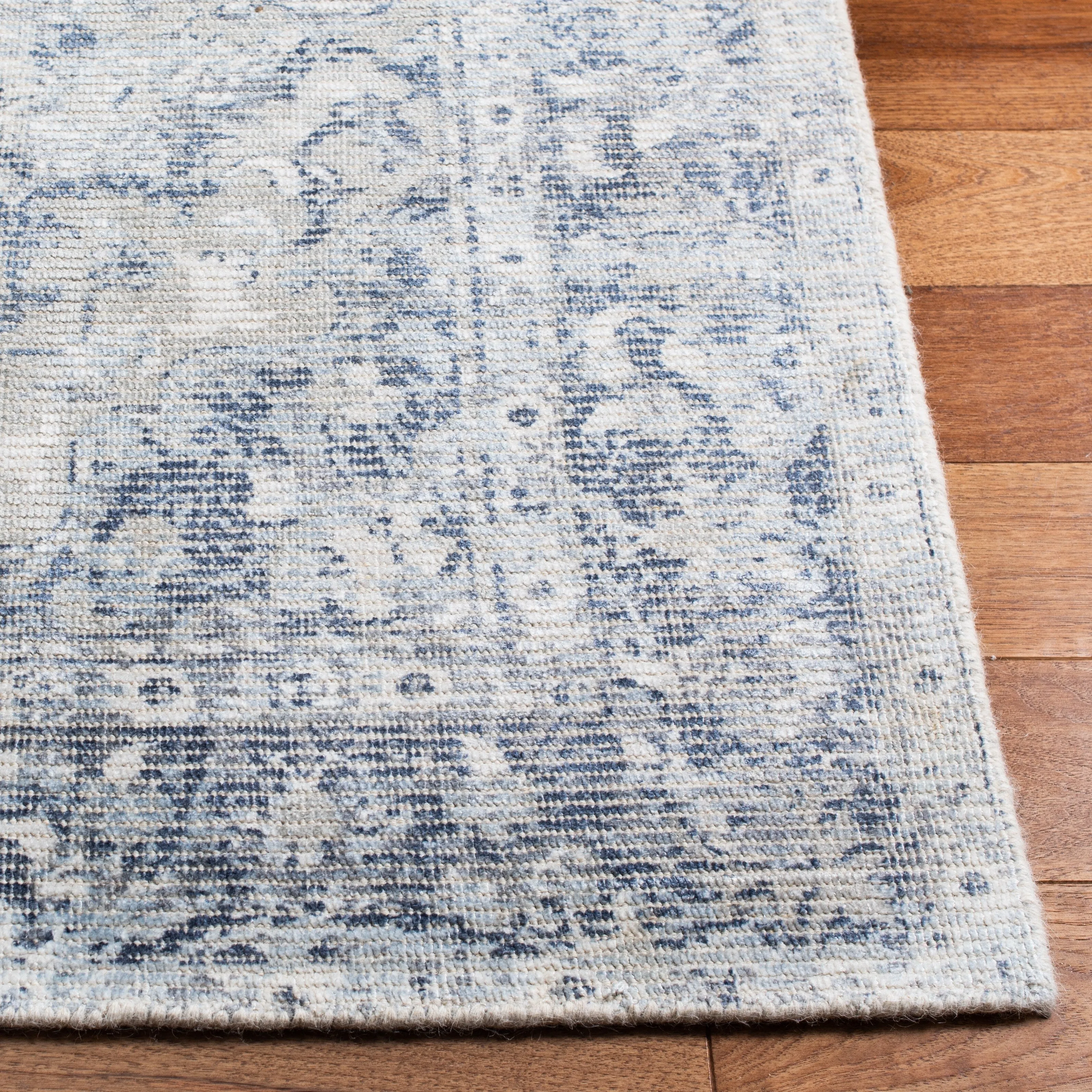 SAFAVIEH Handmade Restoration Vintage Katsuji Wool & Viscose Rug