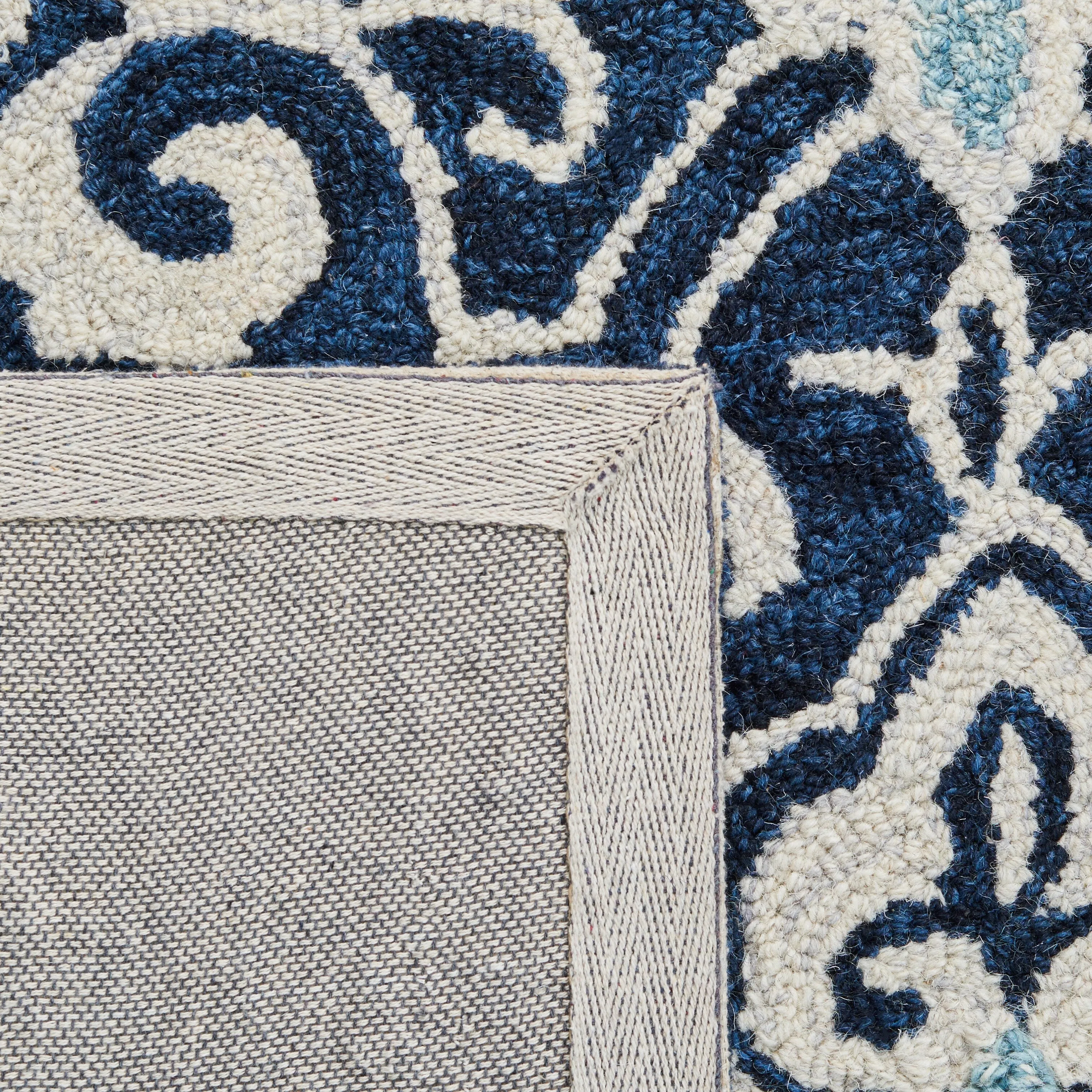 SAFAVIEH Handmade Roslyn Erykah Wool Rug