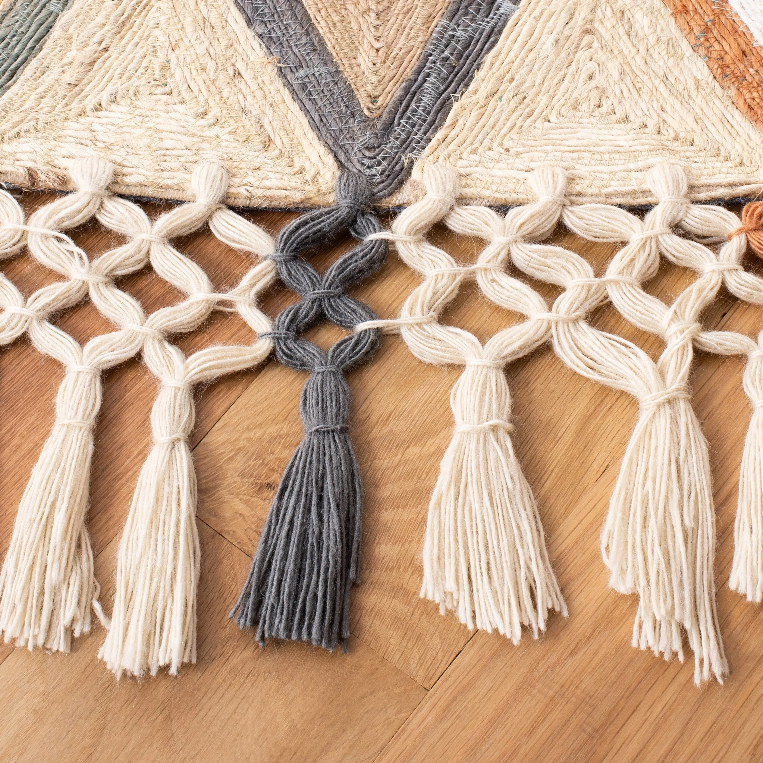 SAFAVIEH Handmade Sahara Alivia Moroccan Jute Rug