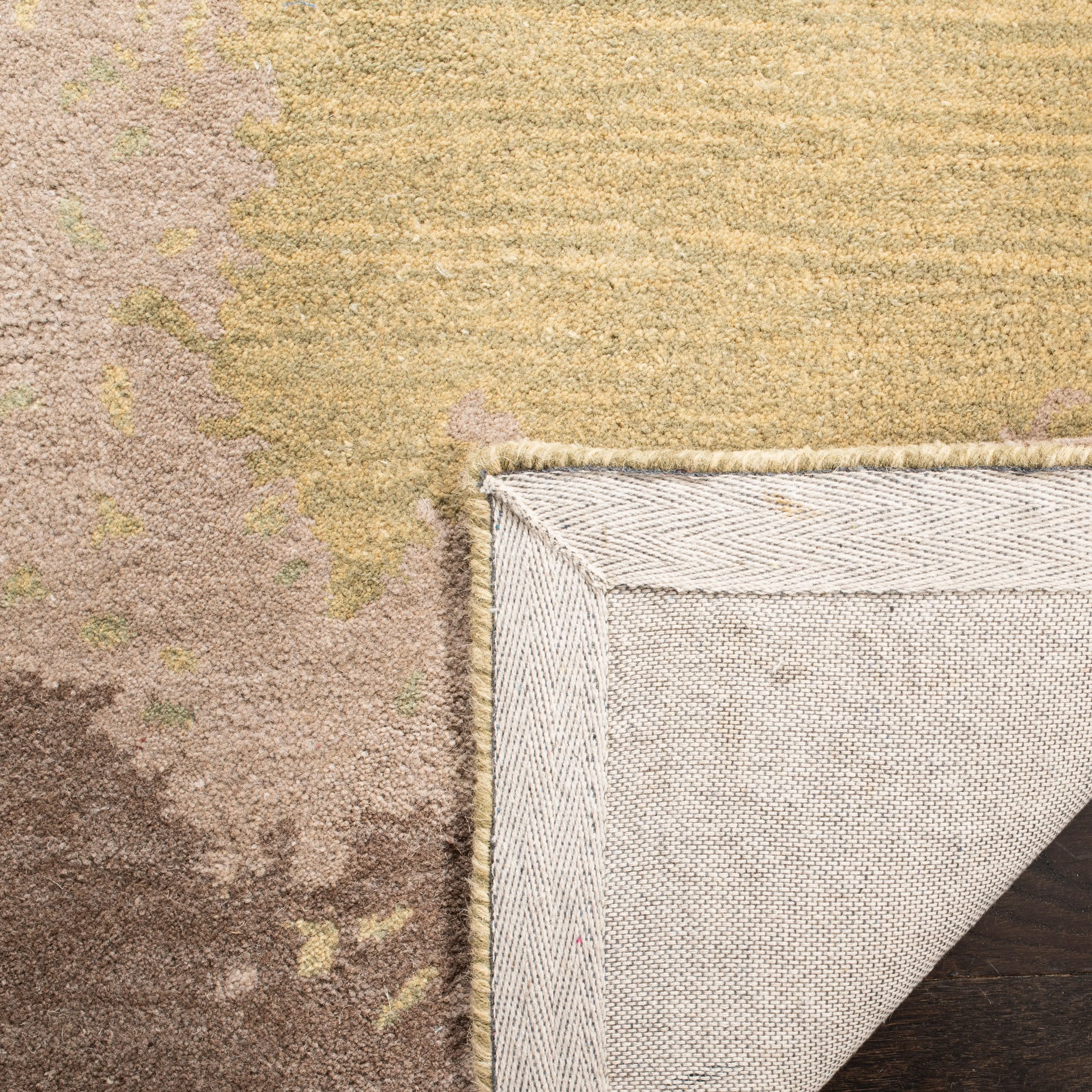 SAFAVIEH Handmade Soho Kayleigh Abstract N.Z. Wool Rug