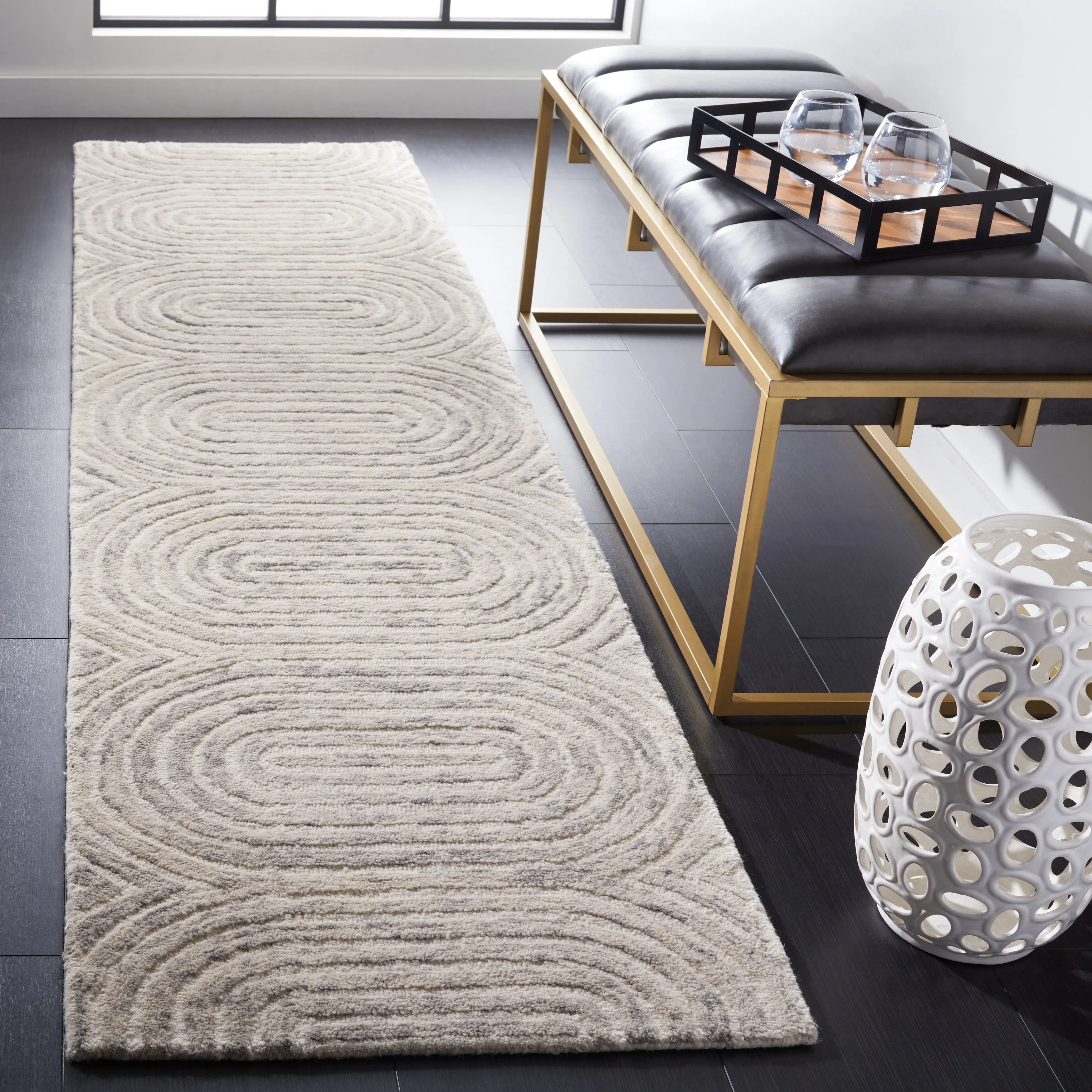 SAFAVIEH Handmade Trace Shara Floral Wool Rug