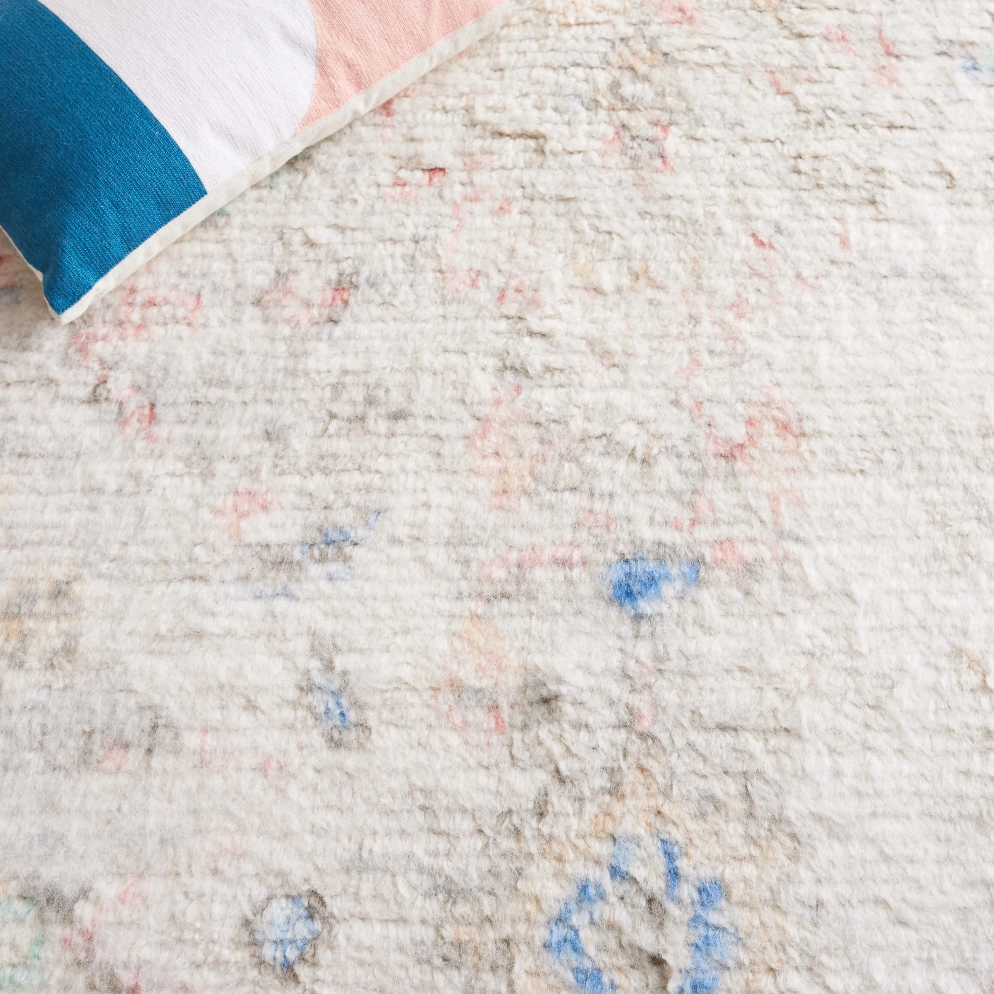SAFAVIEH Handmade Tribeca Tameka Modern Wool Rug