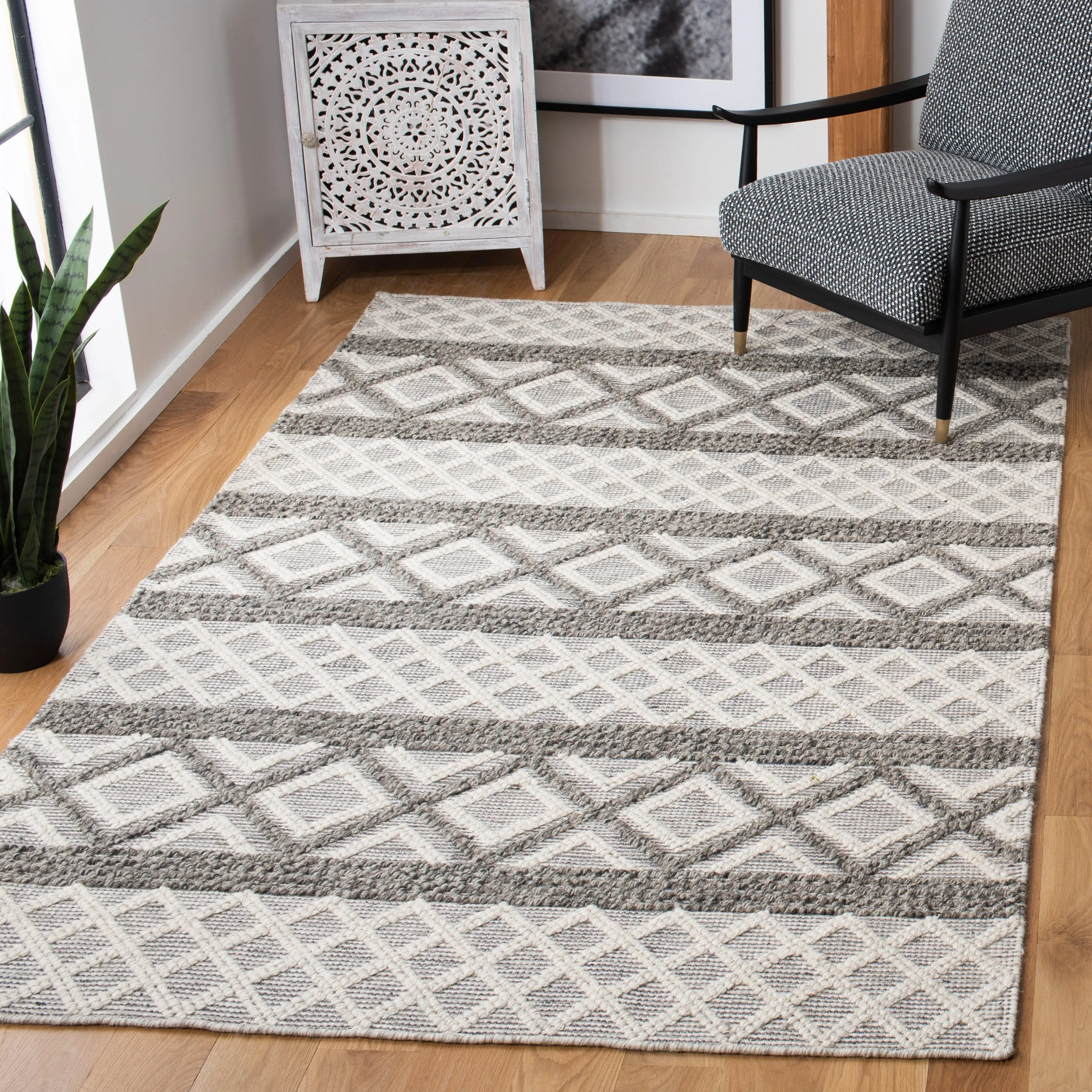SAFAVIEH Handmade Vermont Christin Wool Rug