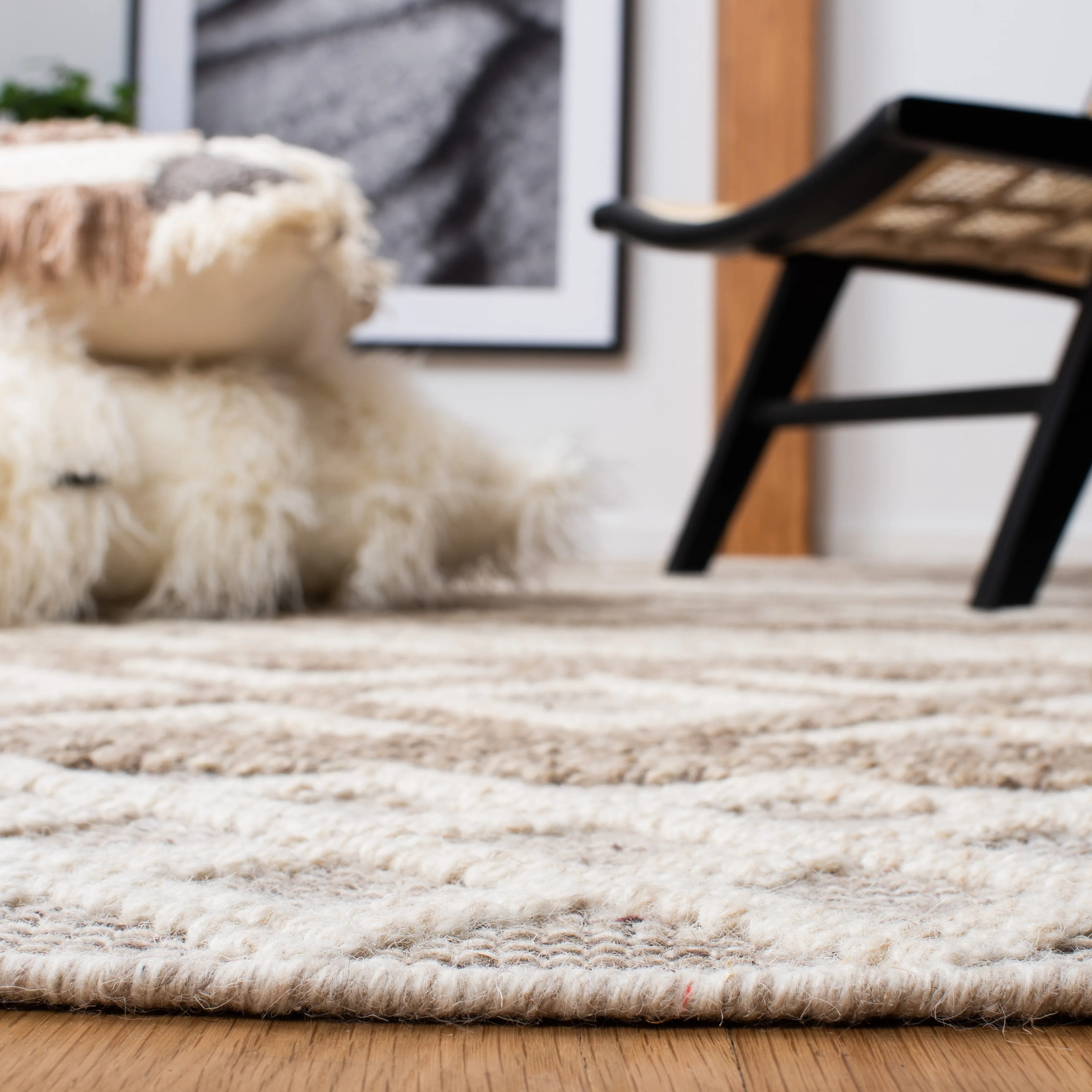 SAFAVIEH Handmade Vermont Christin Wool Rug
