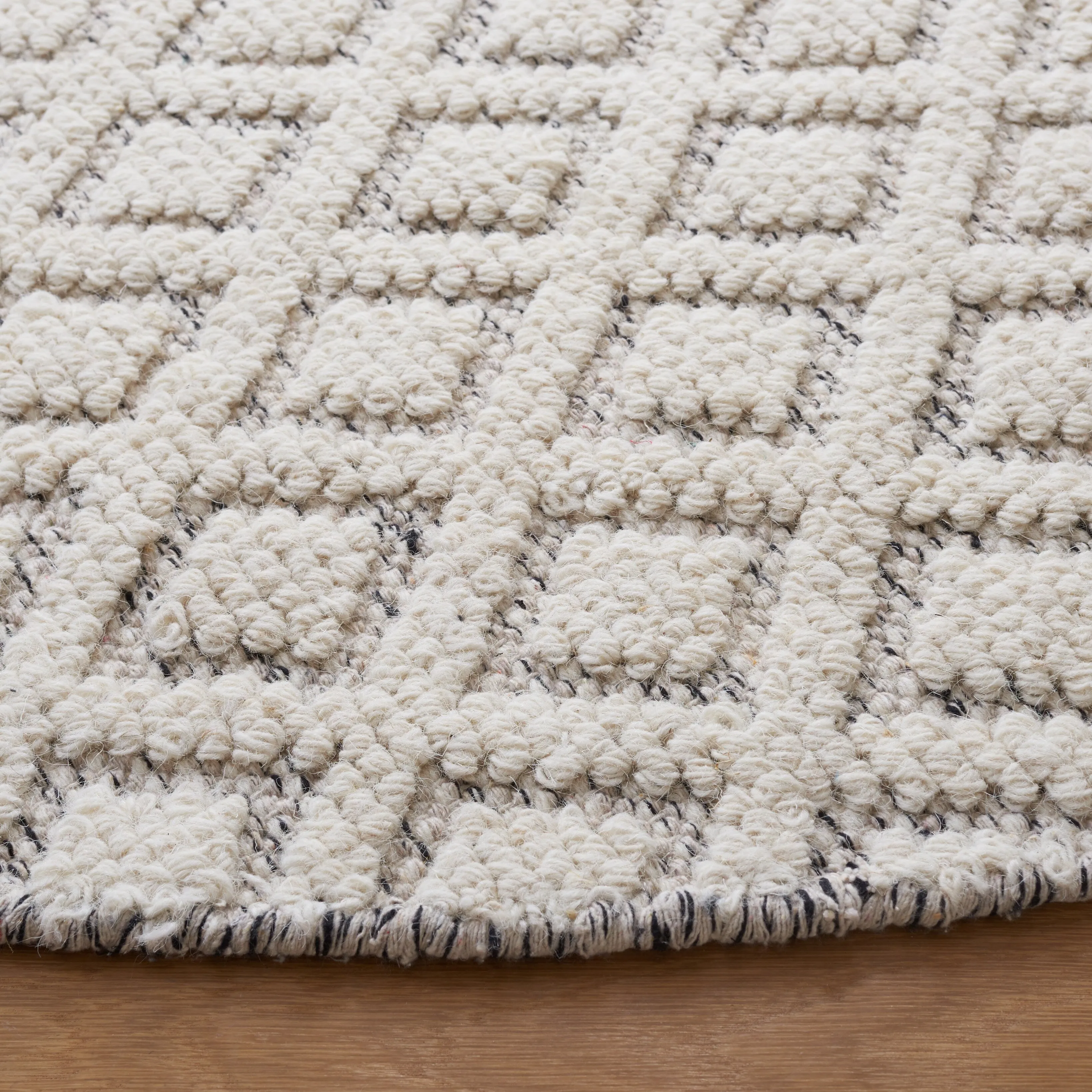 SAFAVIEH Handmade Vermont Latrice Wool Rug