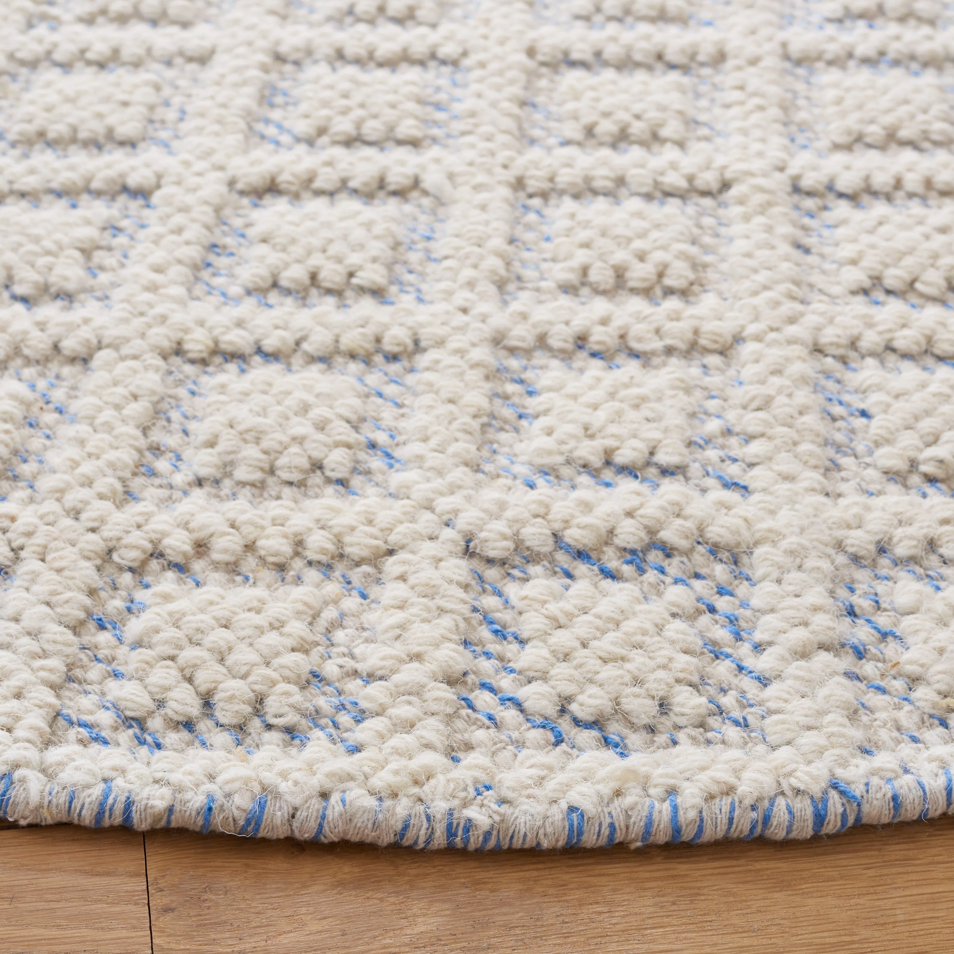 SAFAVIEH Handmade Vermont Latrice Wool Rug