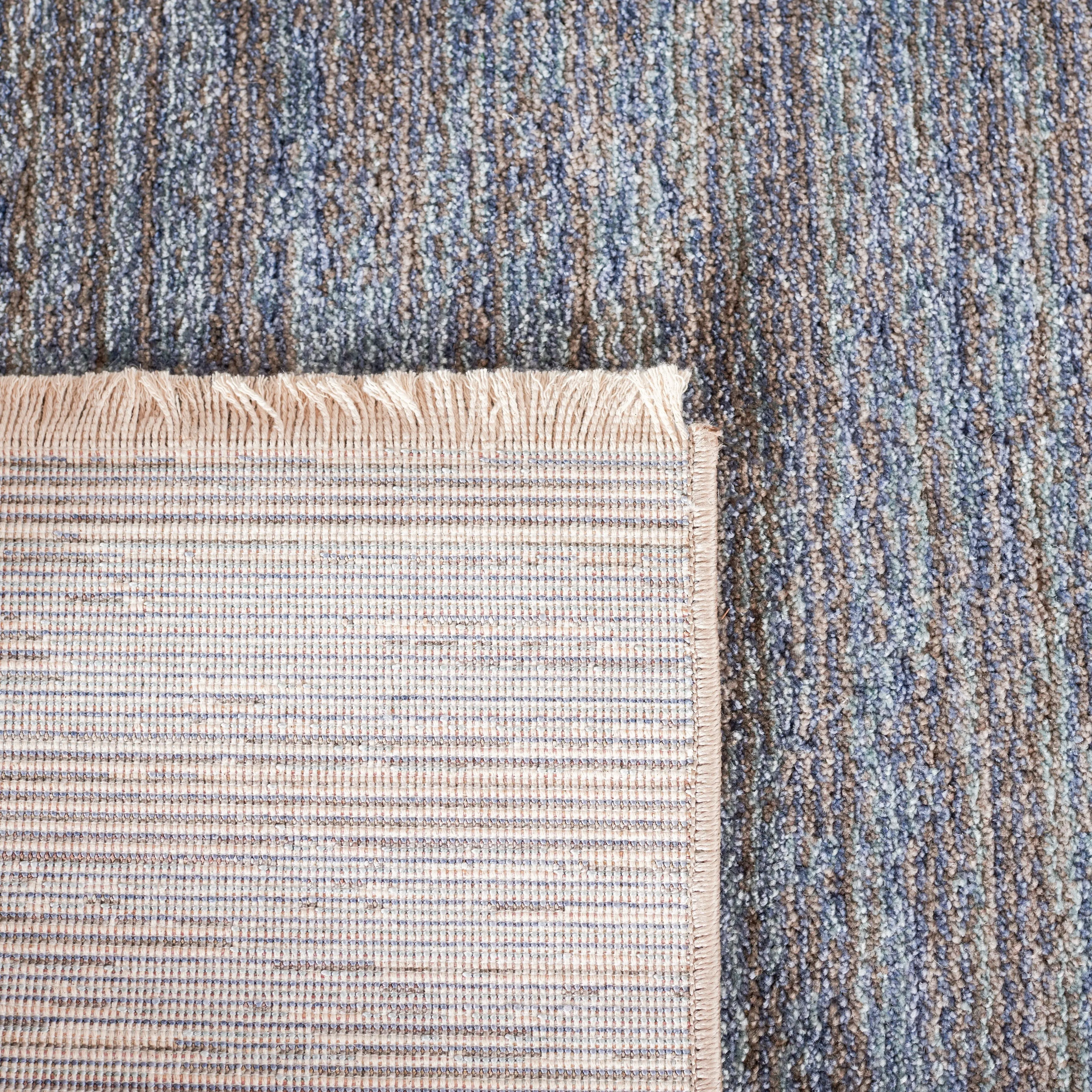 SAFAVIEH Lasa Mari Modern Rug