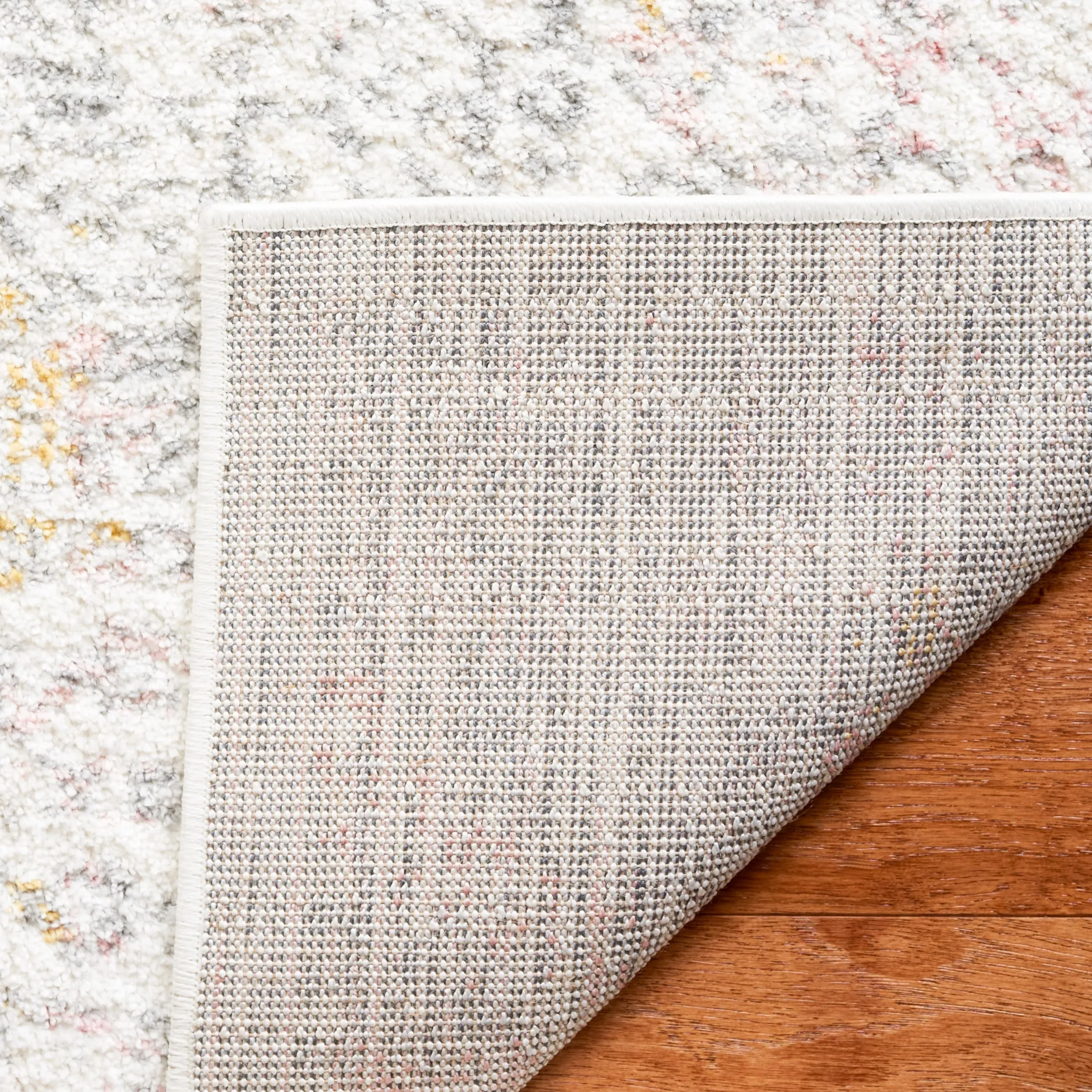SAFAVIEH Layla Deana Shabby Chic Farmhouse Rug