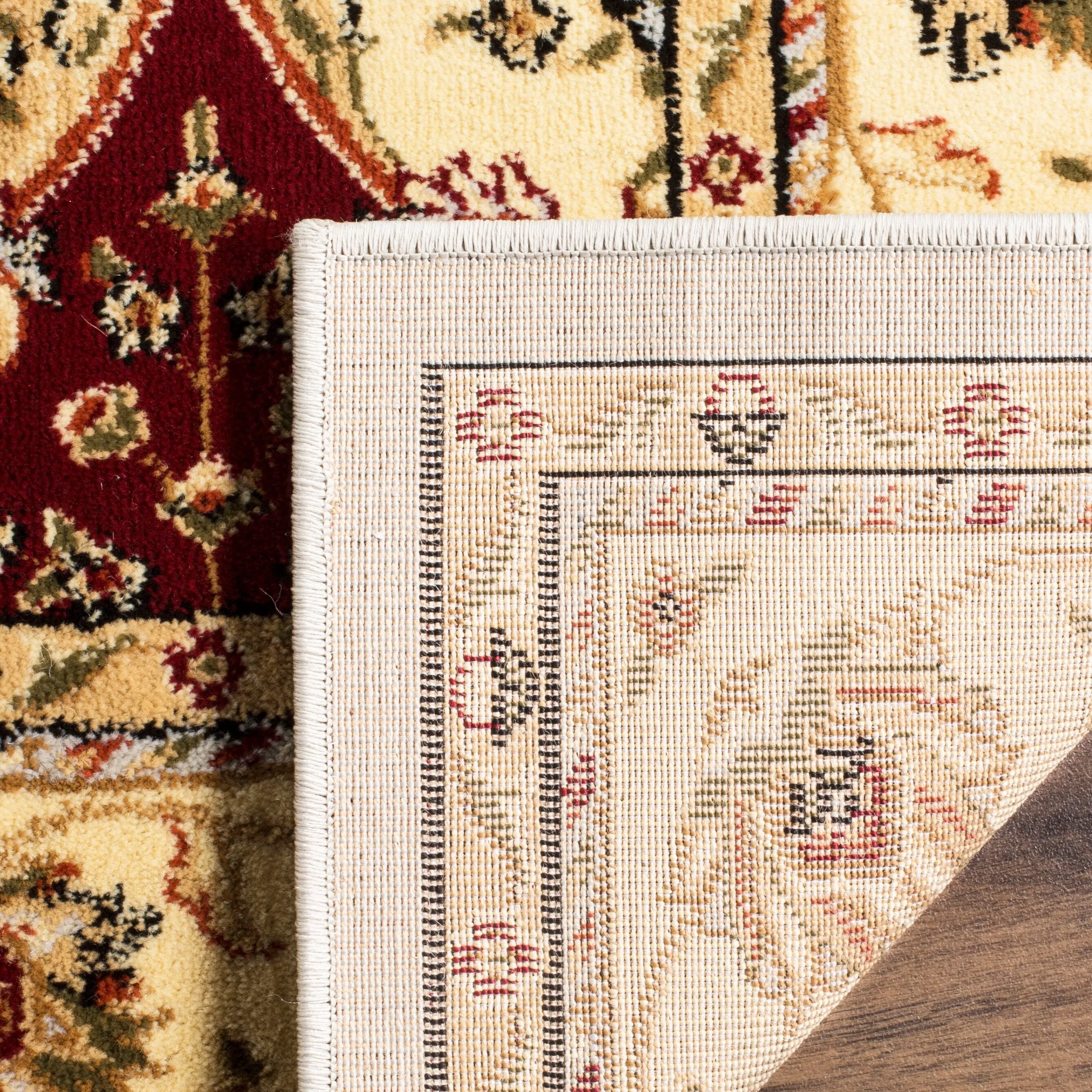 SAFAVIEH Lyndhurst Marylyn Traditional Oriental Rug
