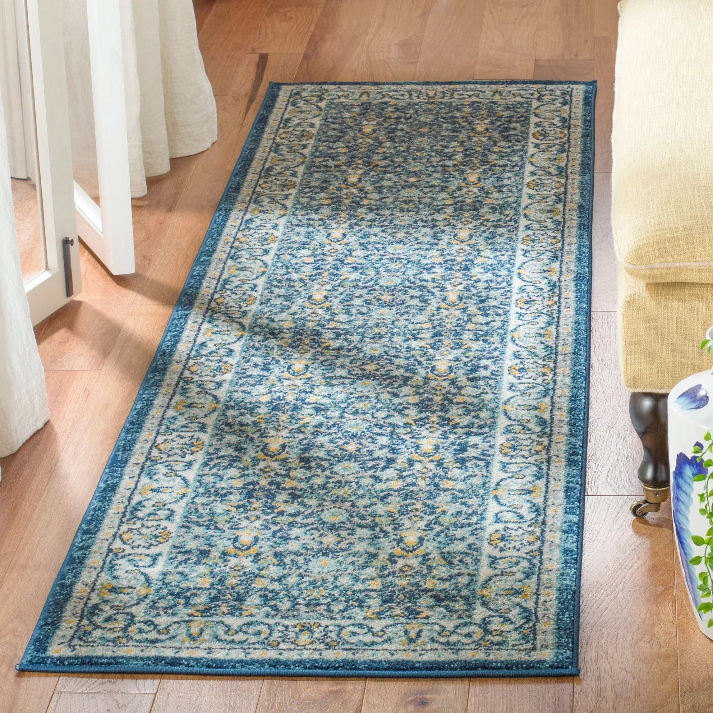 SAFAVIEH Madison Olka Vintage Boho Oriental Rug