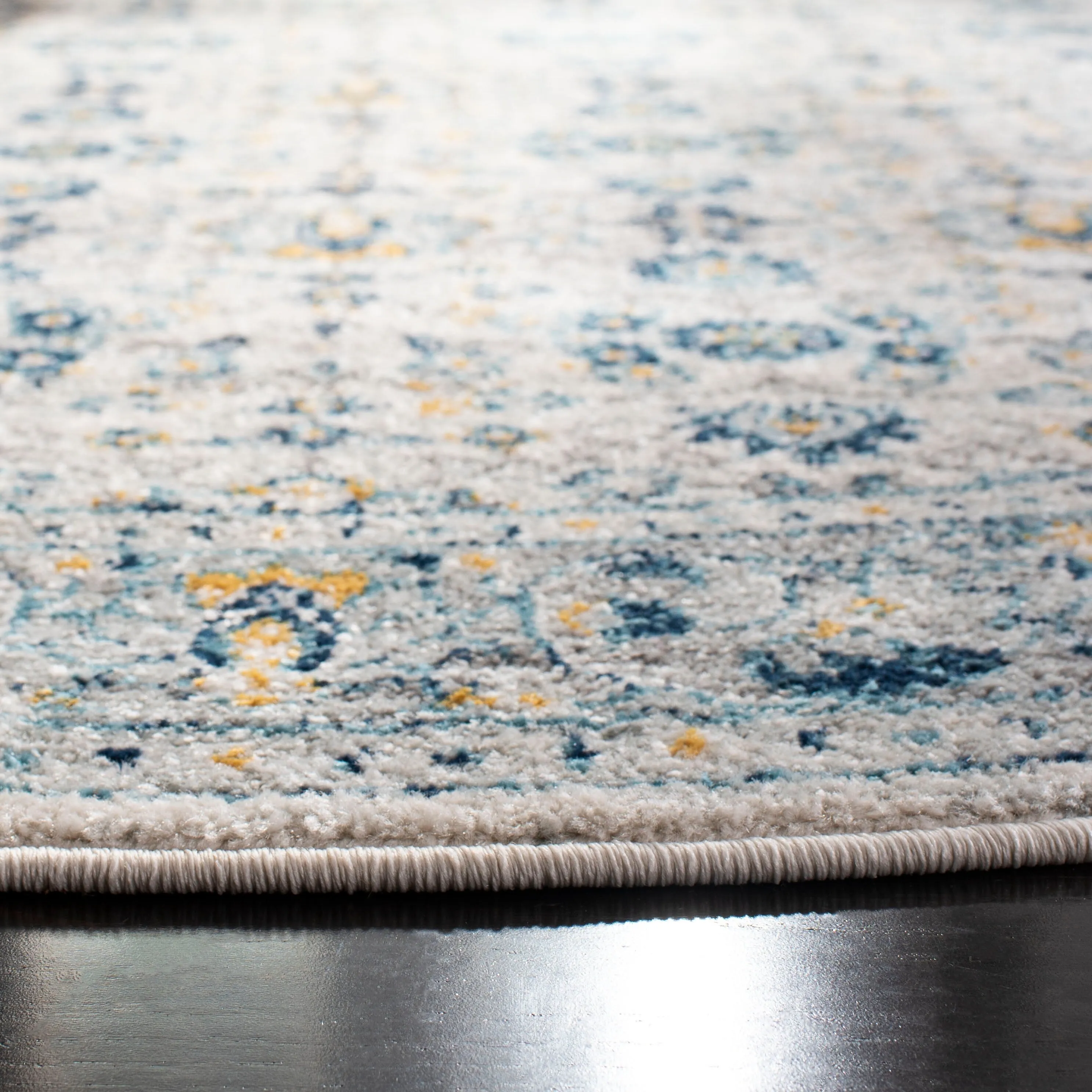 SAFAVIEH Madison Olka Vintage Boho Oriental Rug
