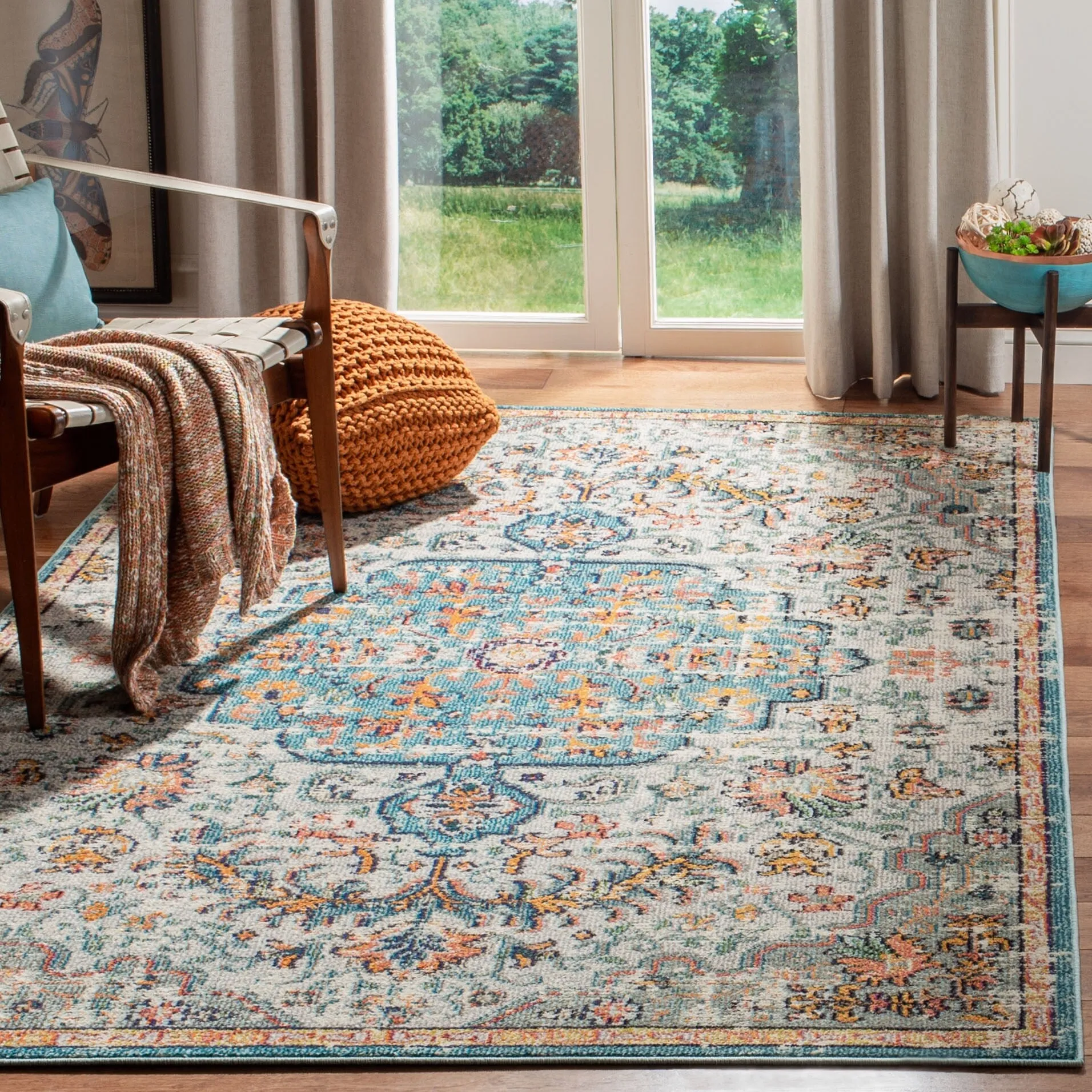 SAFAVIEH Madison Sabire Boho Medallion Distressed Rug - Grey/Light Blue - 5' 3 x 7' 6