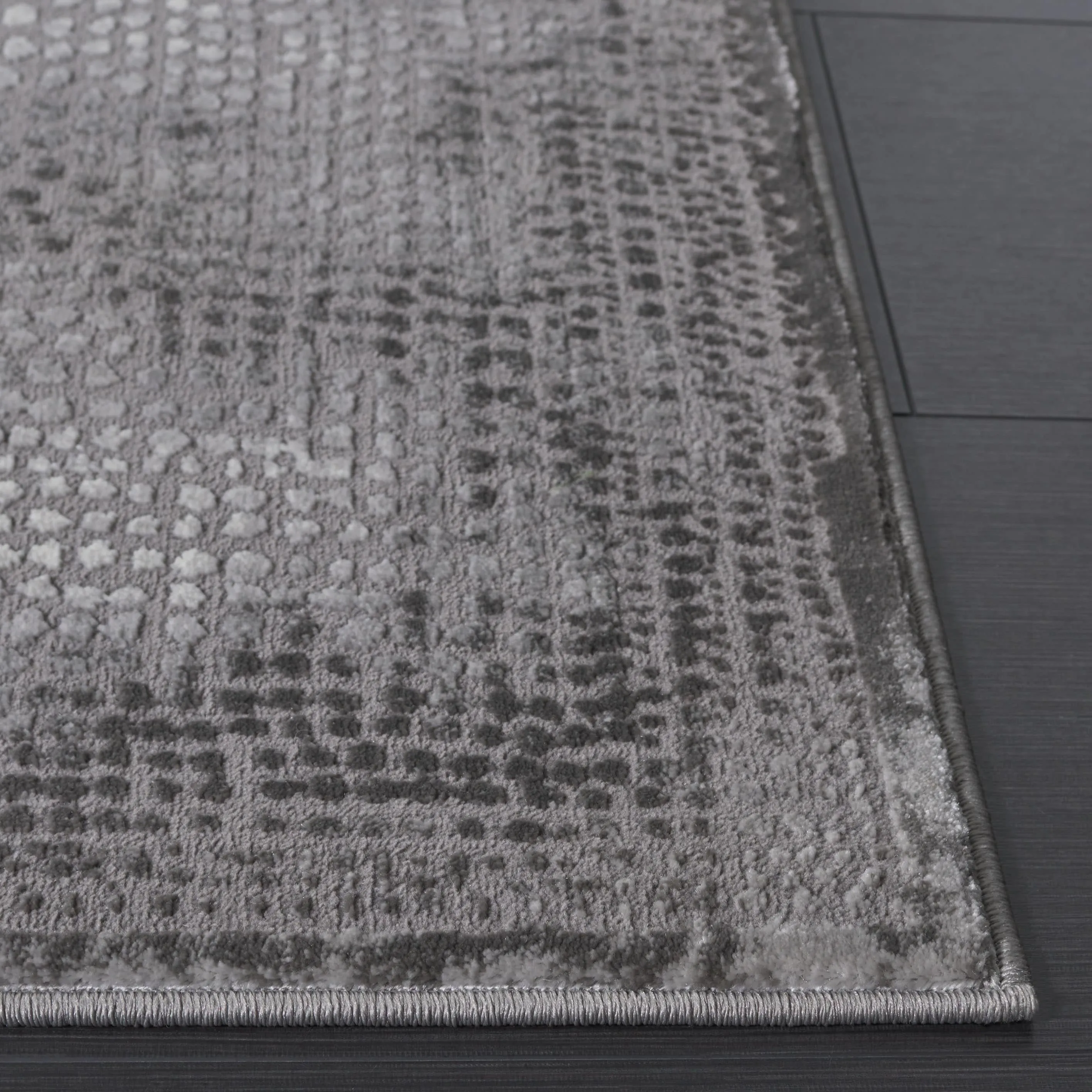 SAFAVIEH. Meadow Audry Modern Abstract Rug