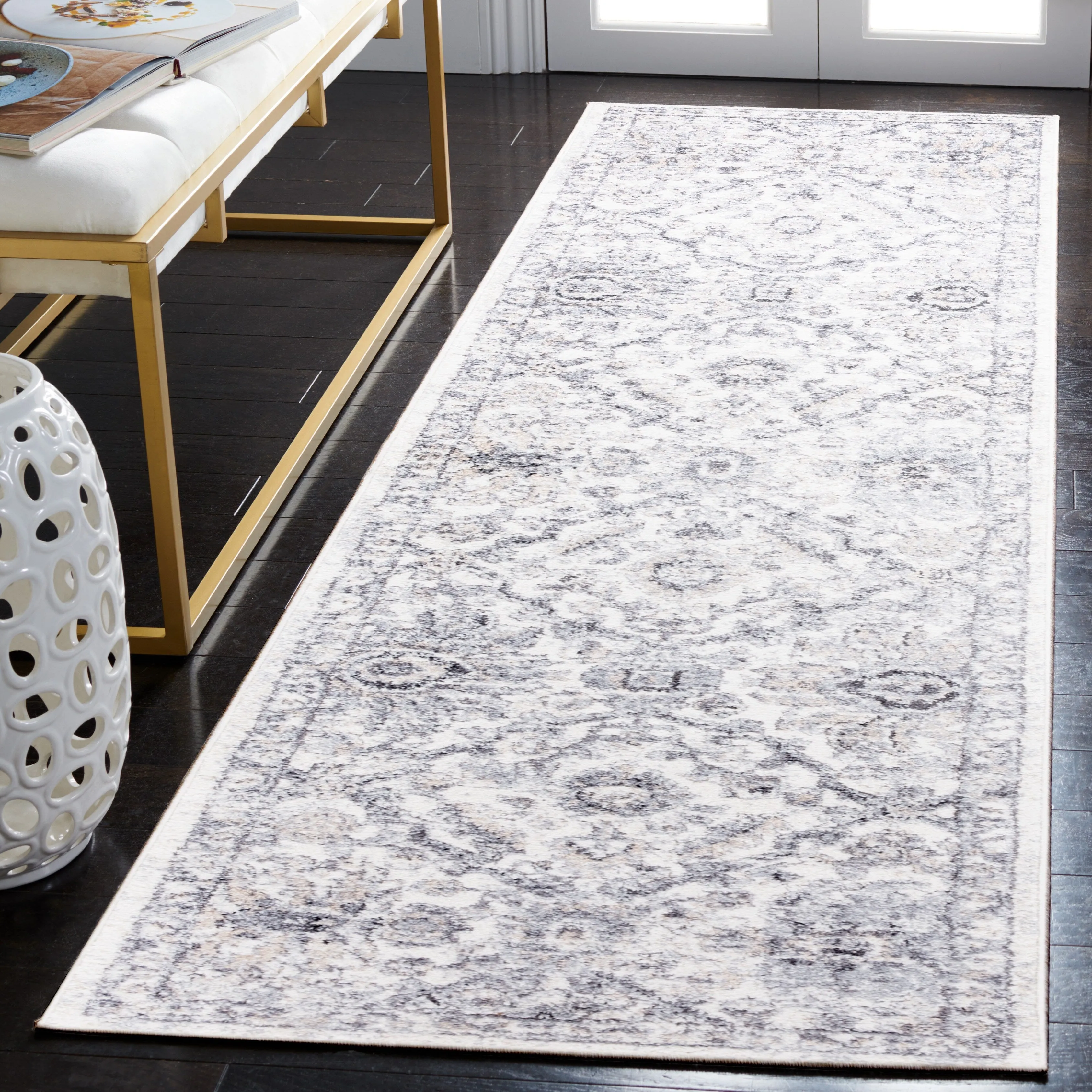 SAFAVIEH Opal Lalla Shabby Chic Oriental Rug