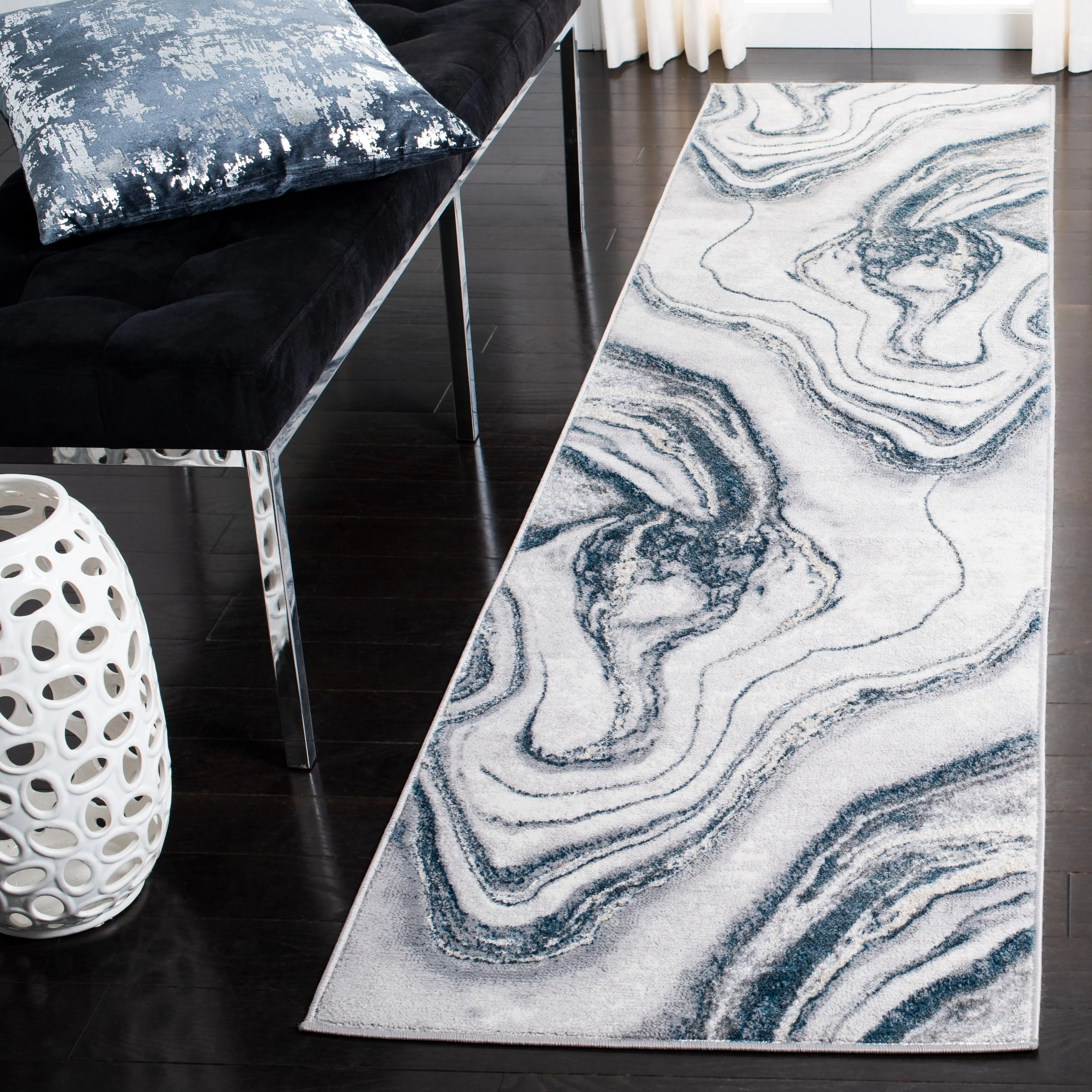 SAFAVIEH Orchard Clella Modern Abstract Rug