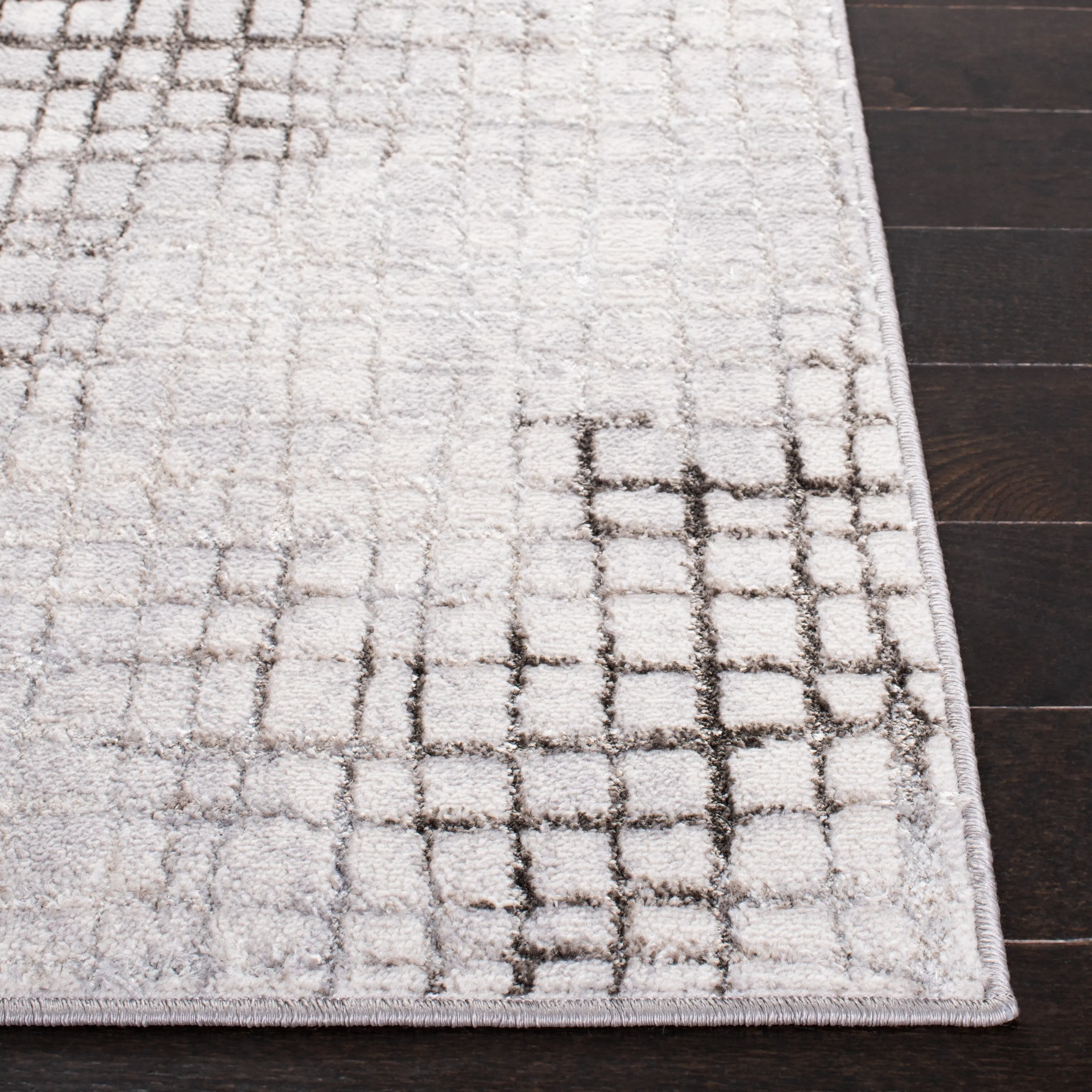 SAFAVIEH Orchard Margrett Modern Abstract Rug
