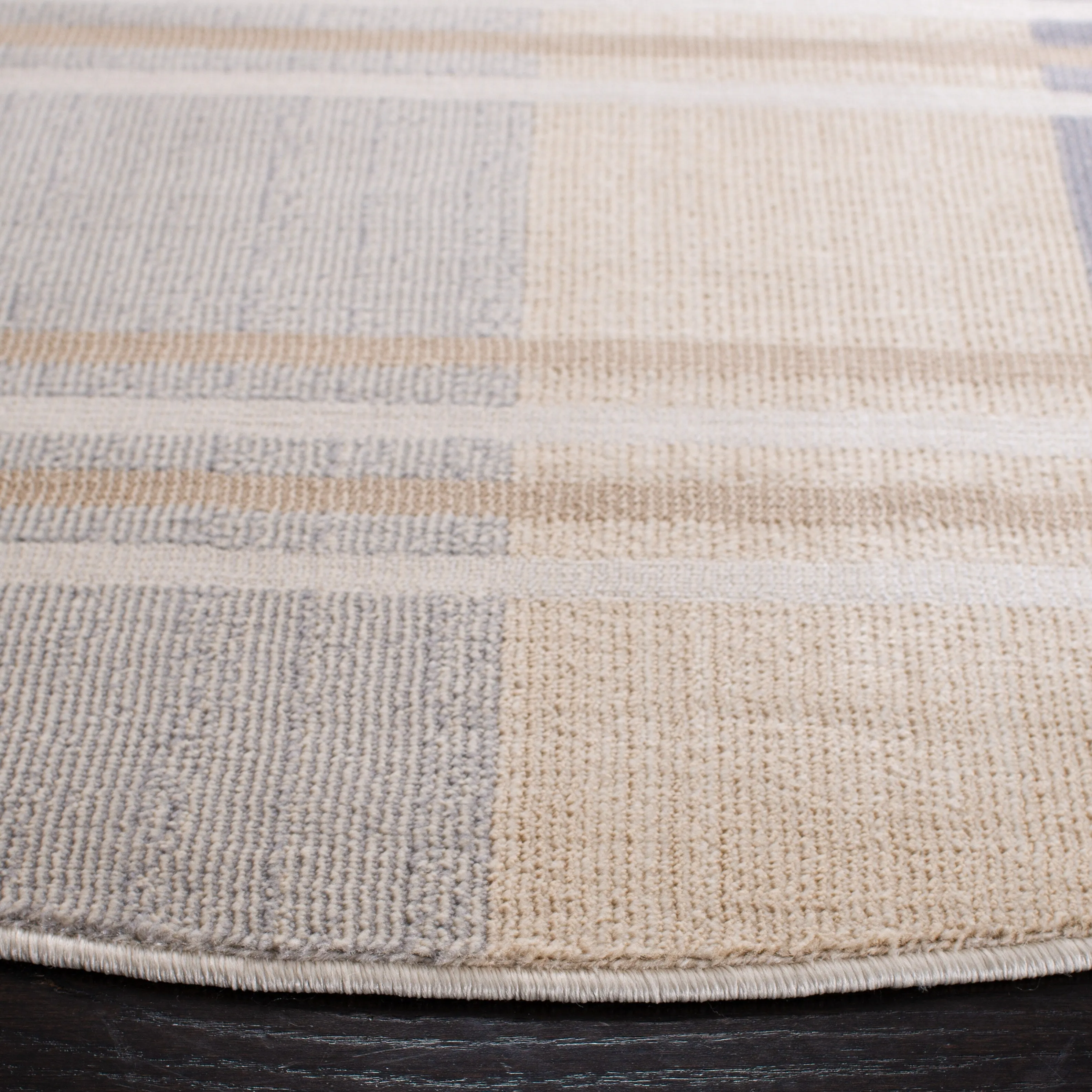 SAFAVIEH Orwell Rutha Mid-Century Modern Rug