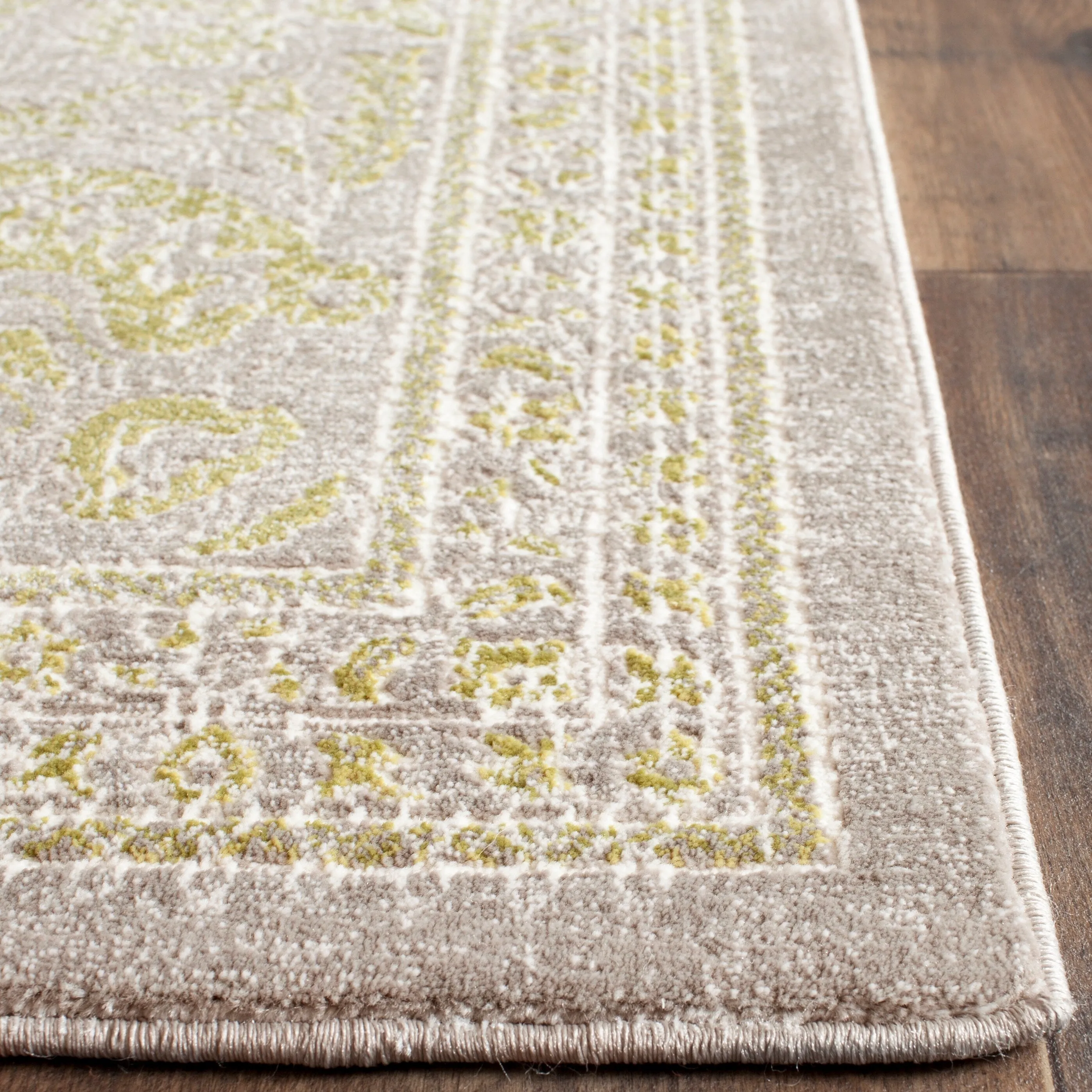 SAFAVIEH Passion Hennie Vintage Distressed Boho Oriental Rug