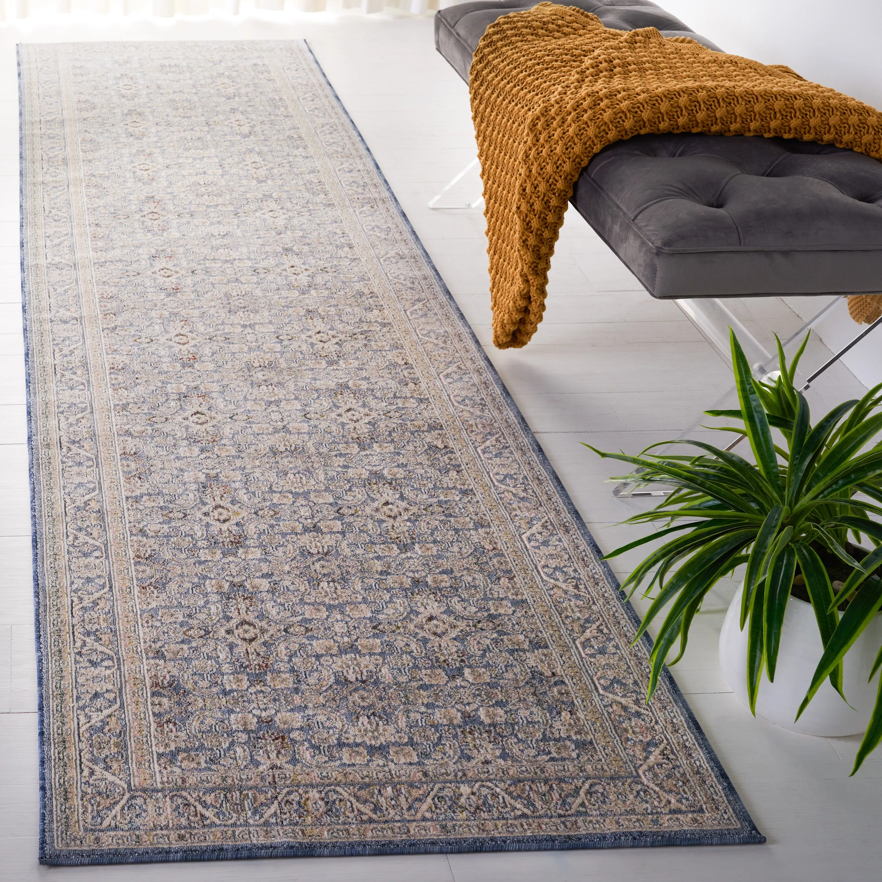 SAFAVIEH Princeton Nathalie Vintage Oriental Rug