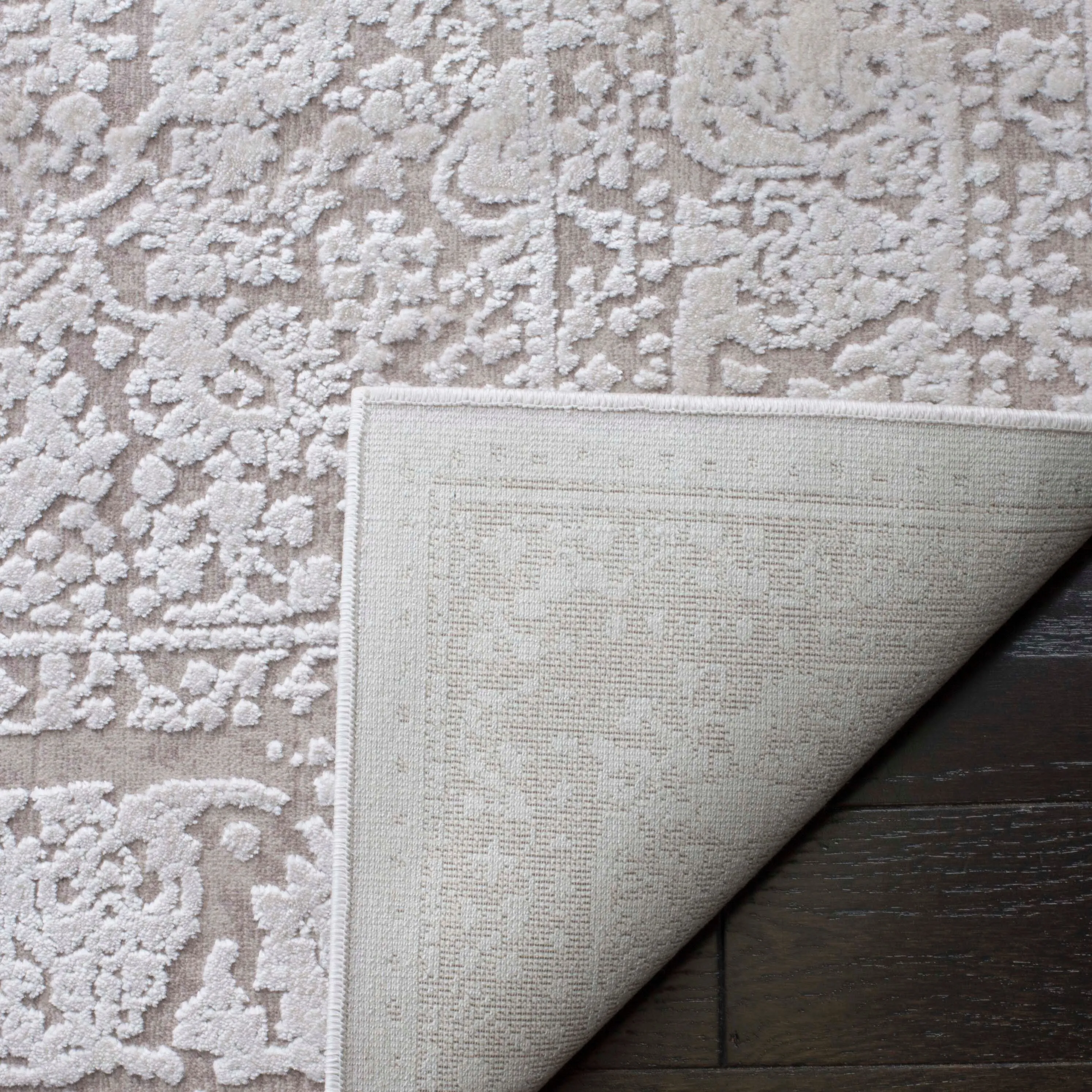 SAFAVIEH Reflection Zadie Modern Oriental Polyester Rug