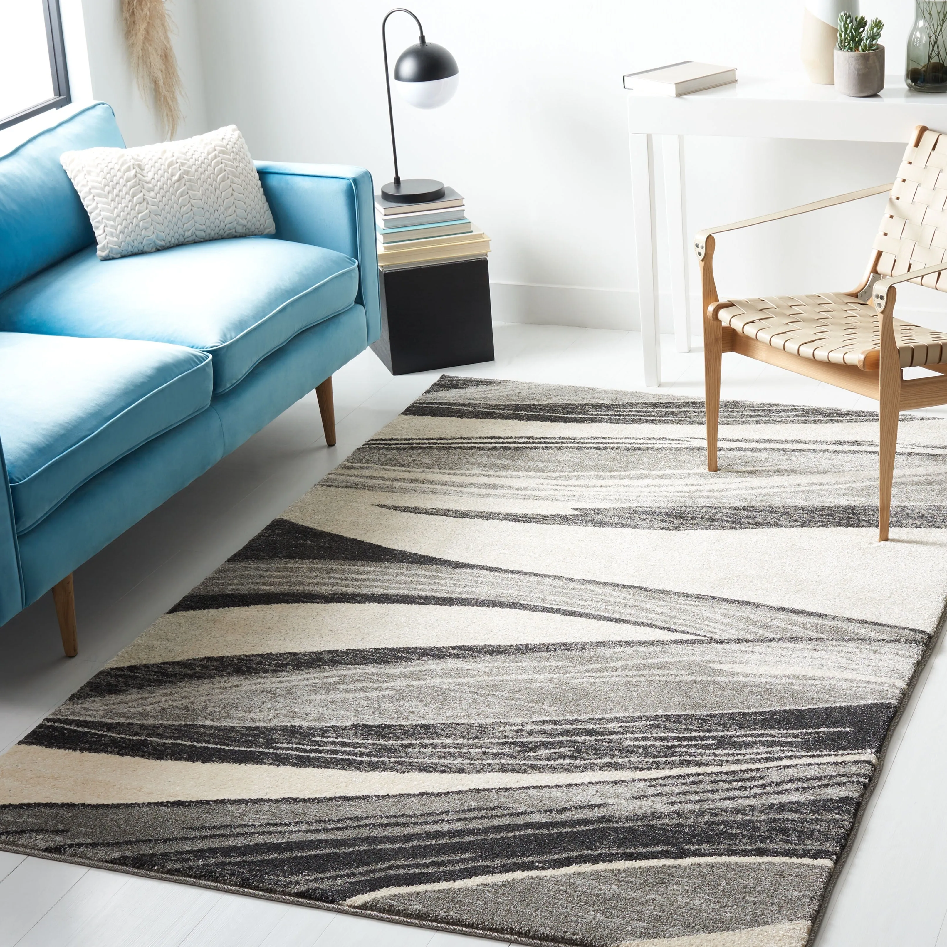 SAFAVIEH Retro Coralie Modern Abstract Rug