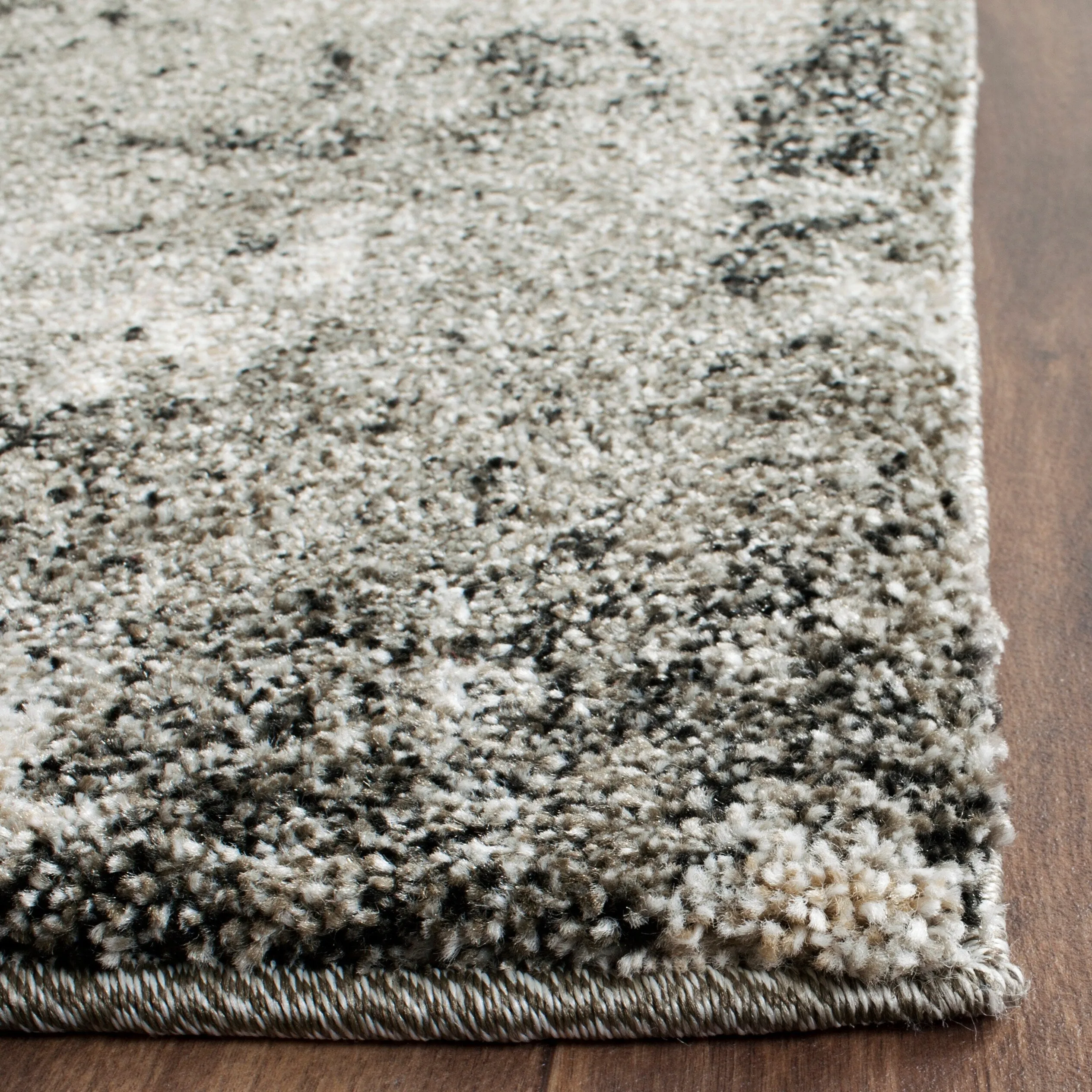 SAFAVIEH Retro Delle Distressed Modern Abstract Rug