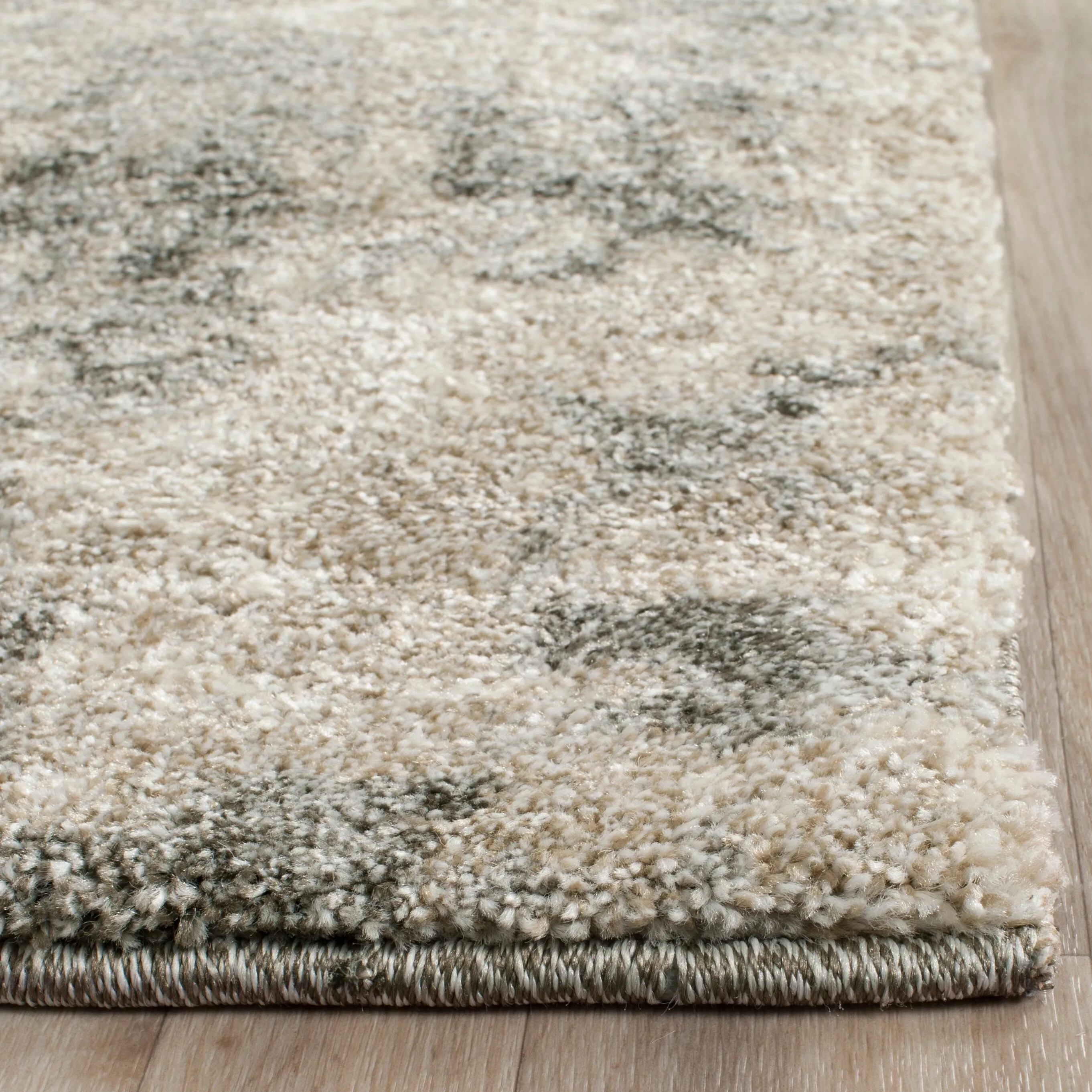 SAFAVIEH Retro Delle Distressed Modern Abstract Rug