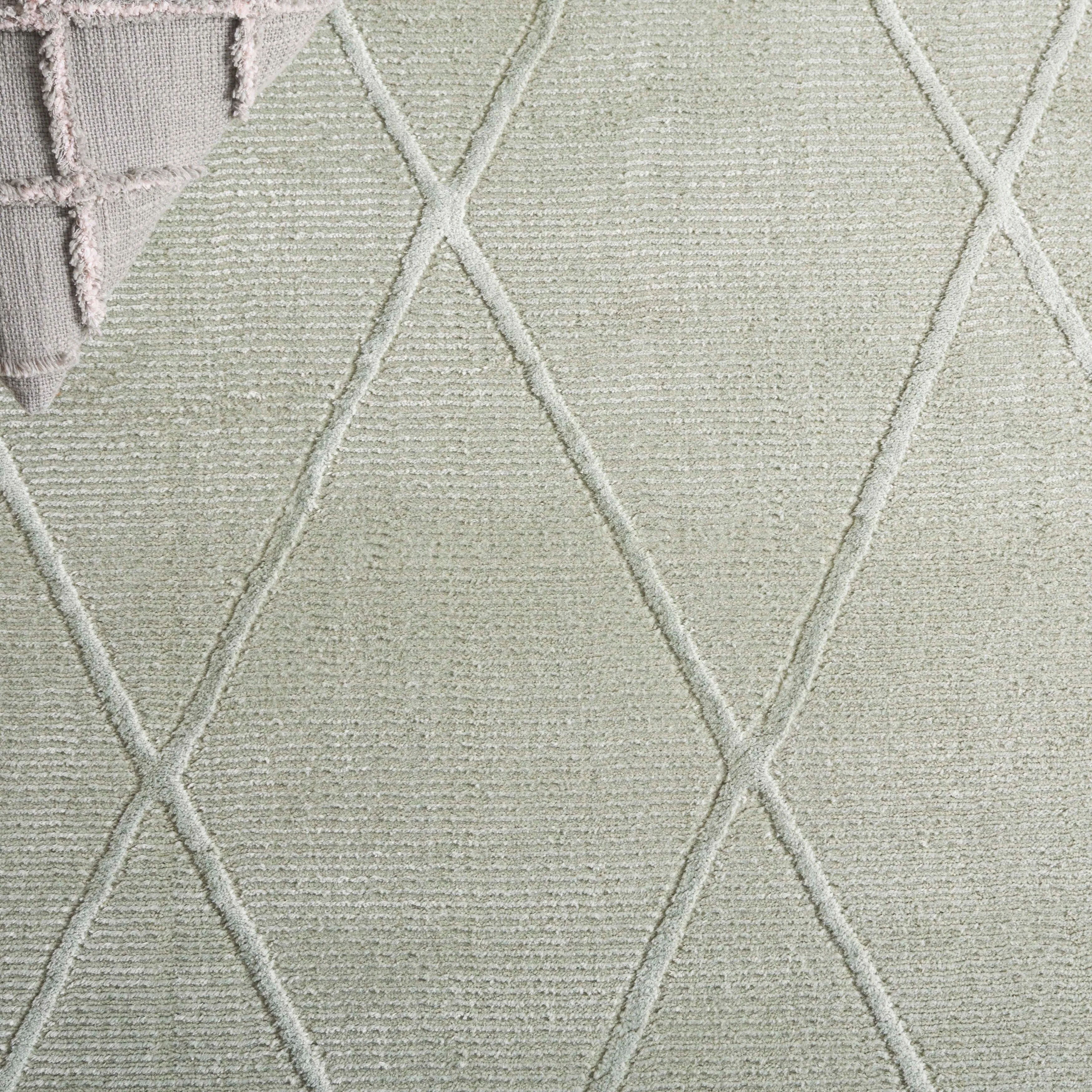 SAFAVIEH Revive Aura Trellis Rug
