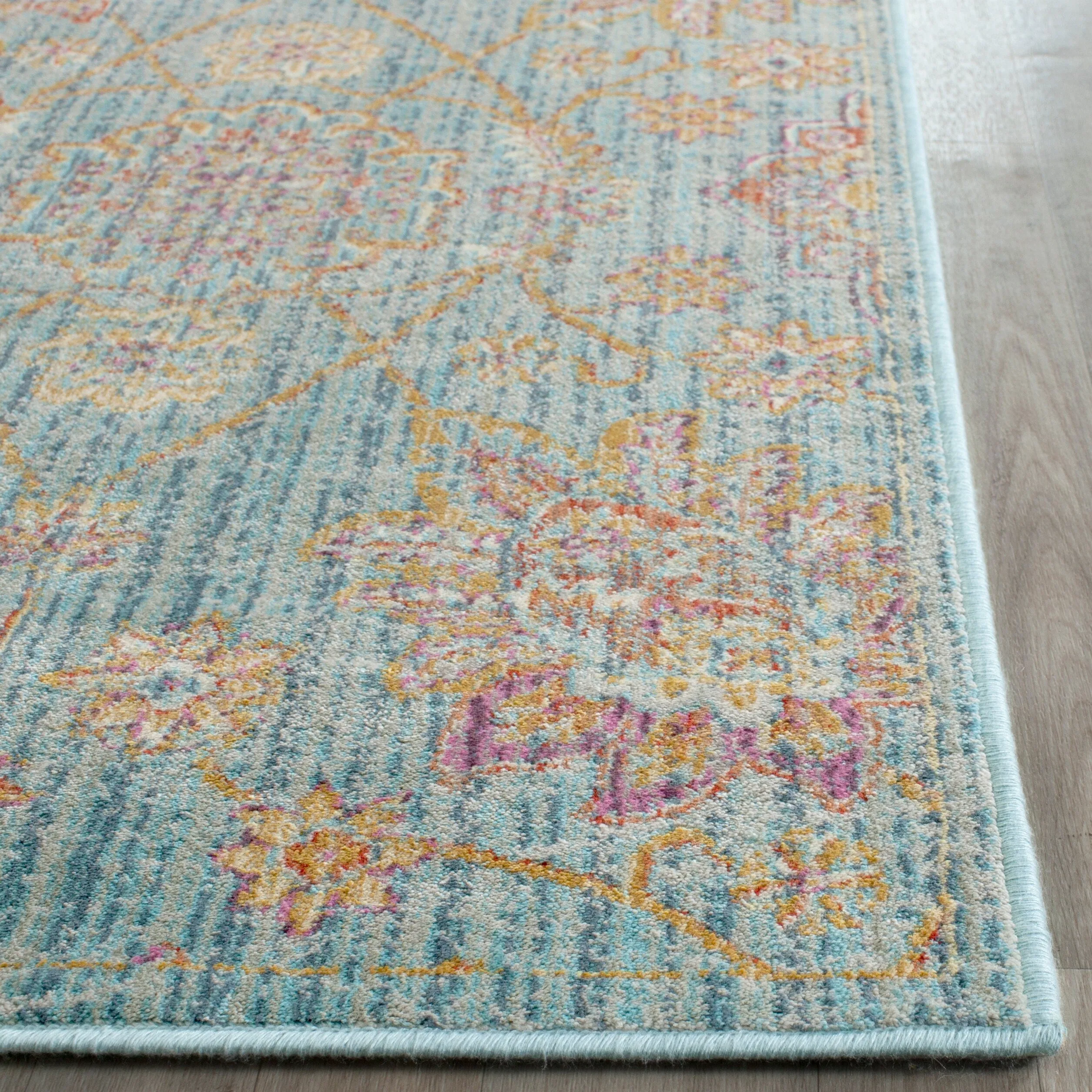 SAFAVIEH Sevilla Arda Traditional Oriental Viscose Rug