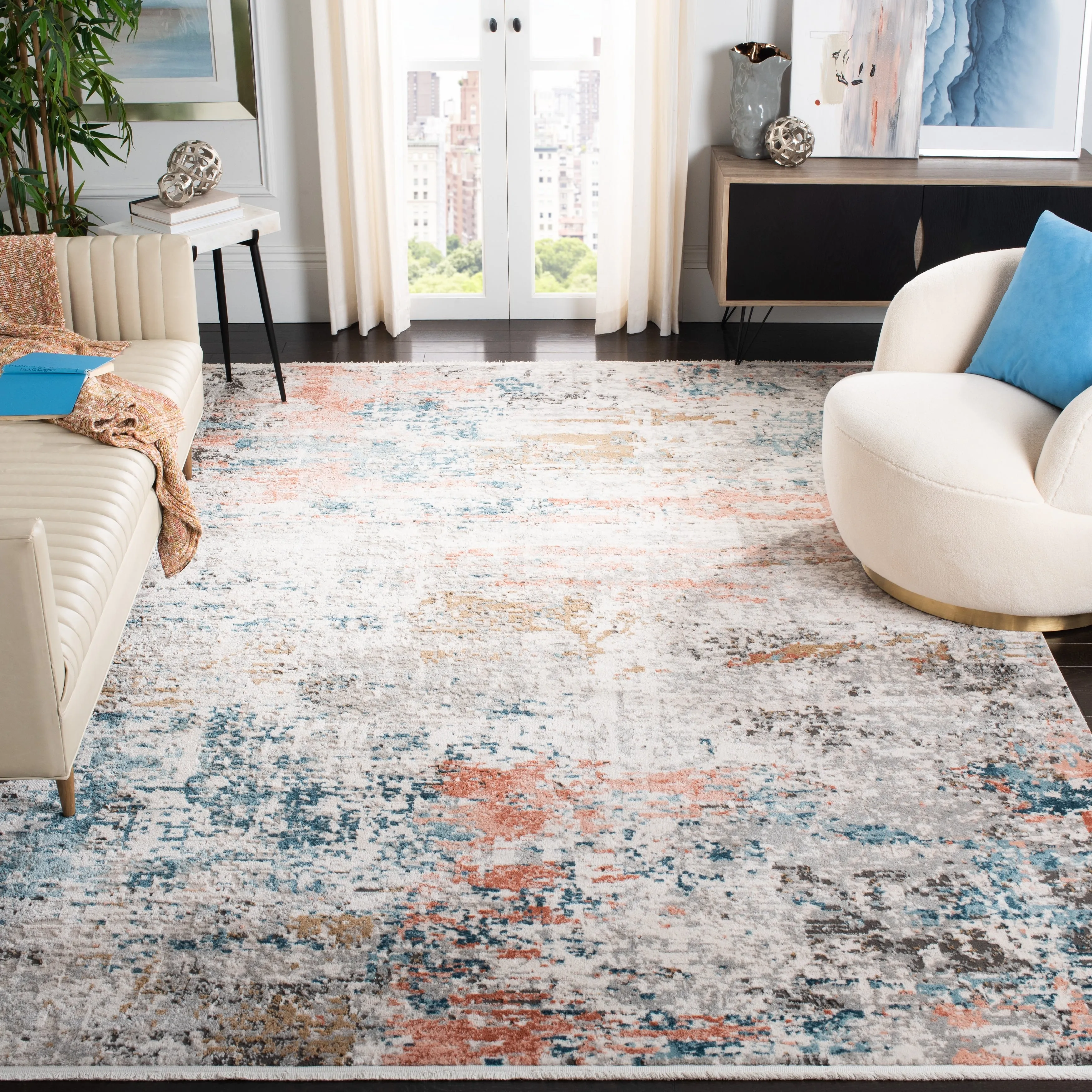 SAFAVIEH Shivan Gerly Modern Abstract Rug