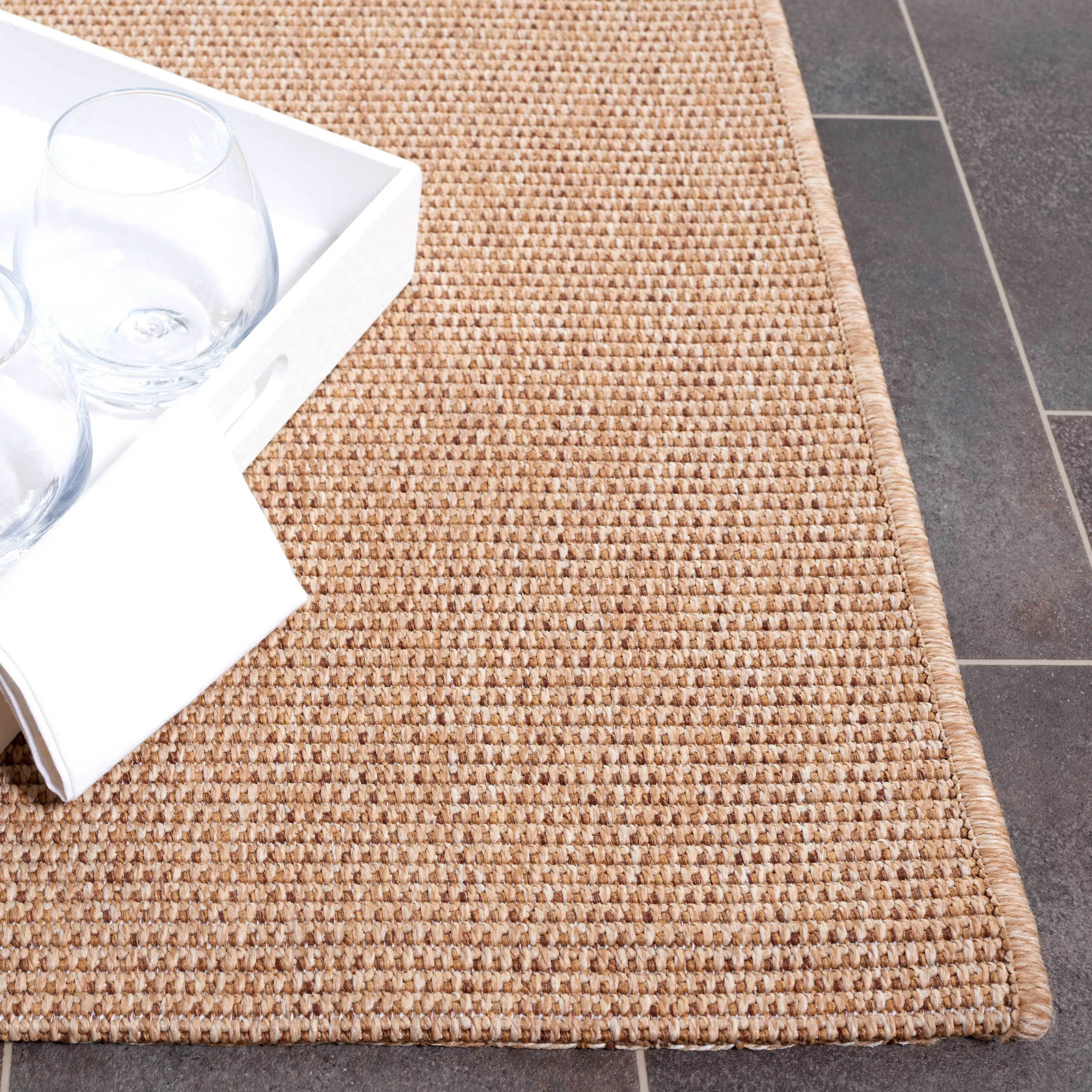 SAFAVIEH Sisal All-Weather Ajrie Indoor/Outdoor Waterproof Patio Backyard Rug