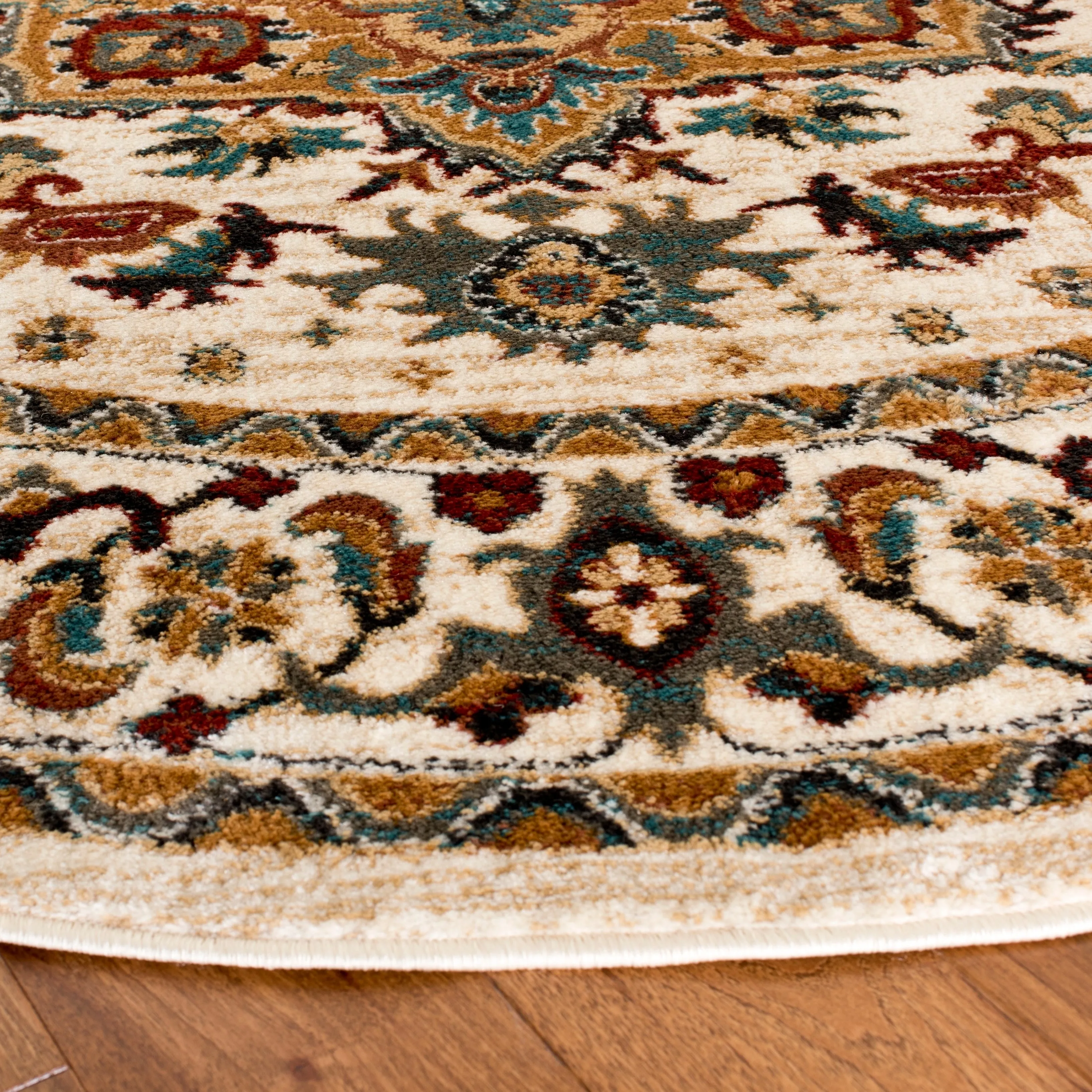 SAFAVIEH Summit Evalyn Traditional Oriental Rug