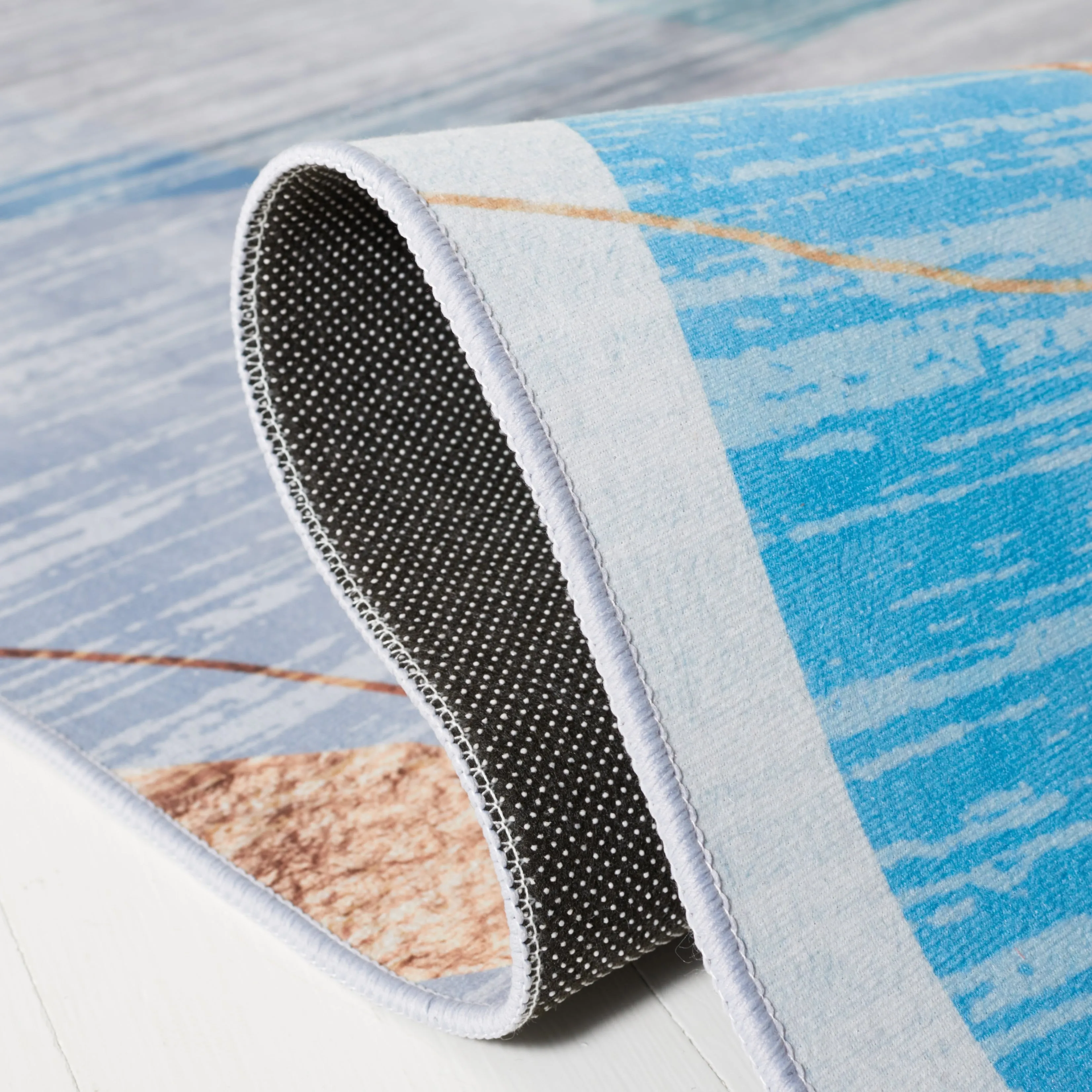 SAFAVIEH Tacoma Machine Washable Slip Resistant Maudie Mid-Century Modern