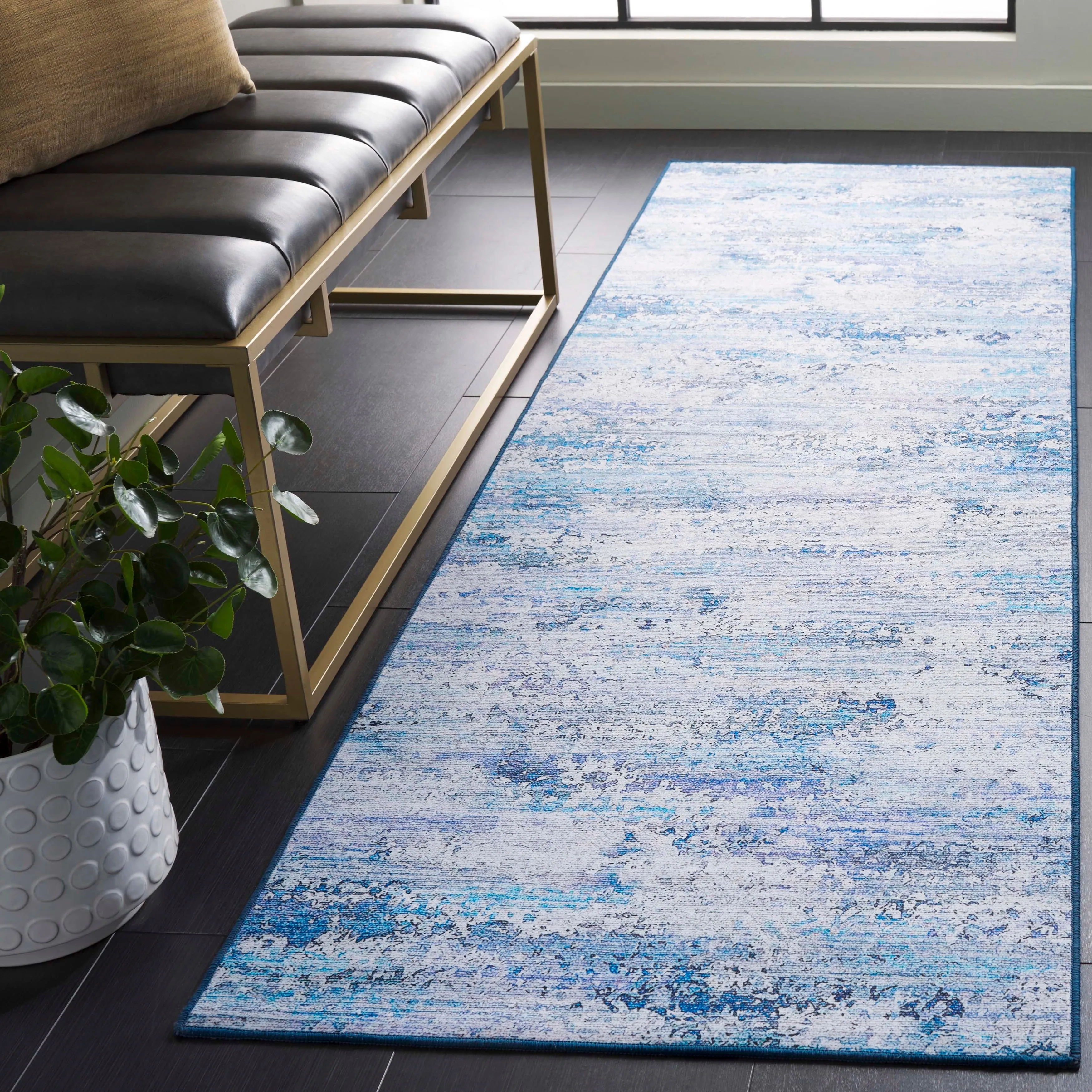 SAFAVIEH Tacoma Musema Machine Washable Slip Resistant Modern Rug