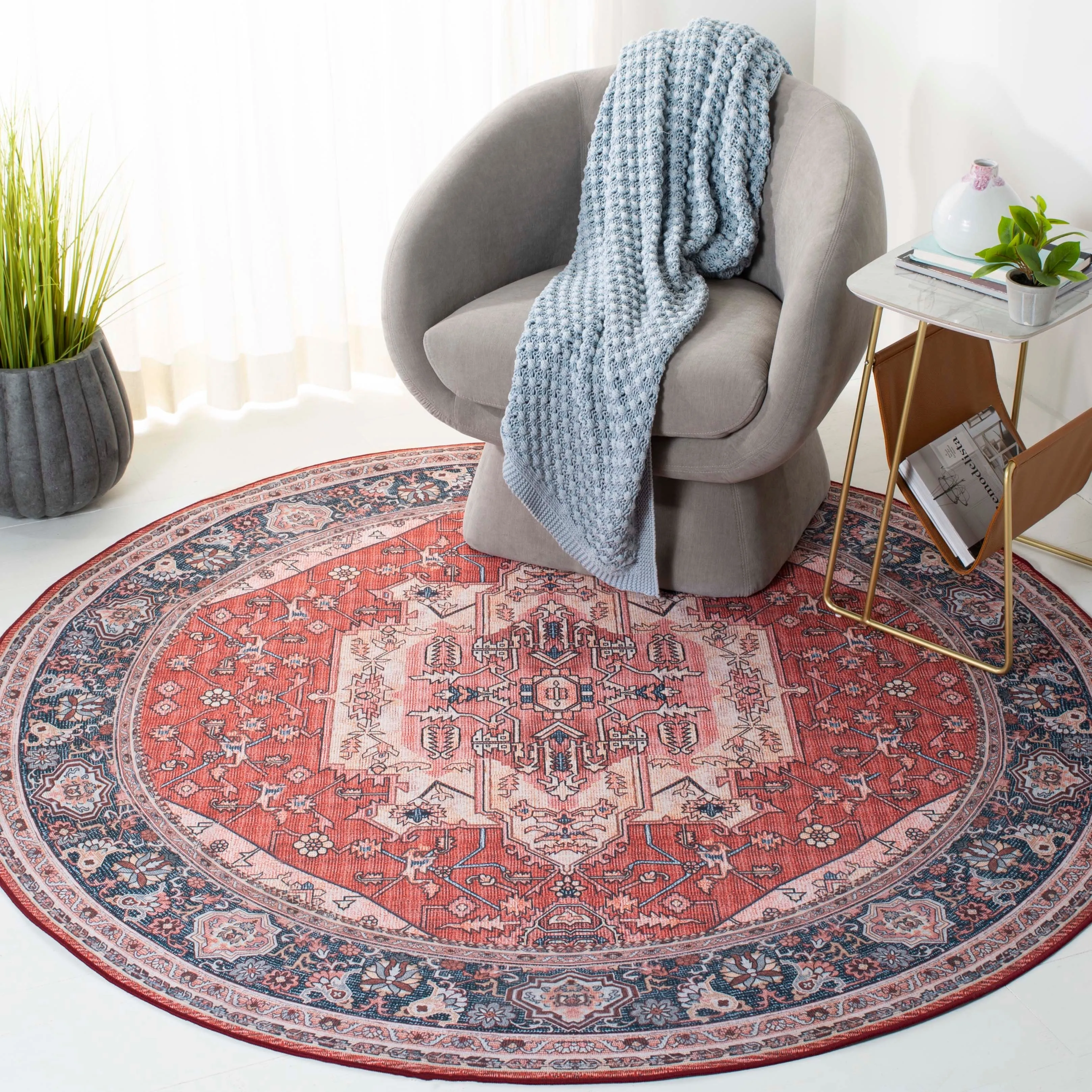 SAFAVIEH Tucson Machine Washable Slip Resistant Nevada Traditional Rug