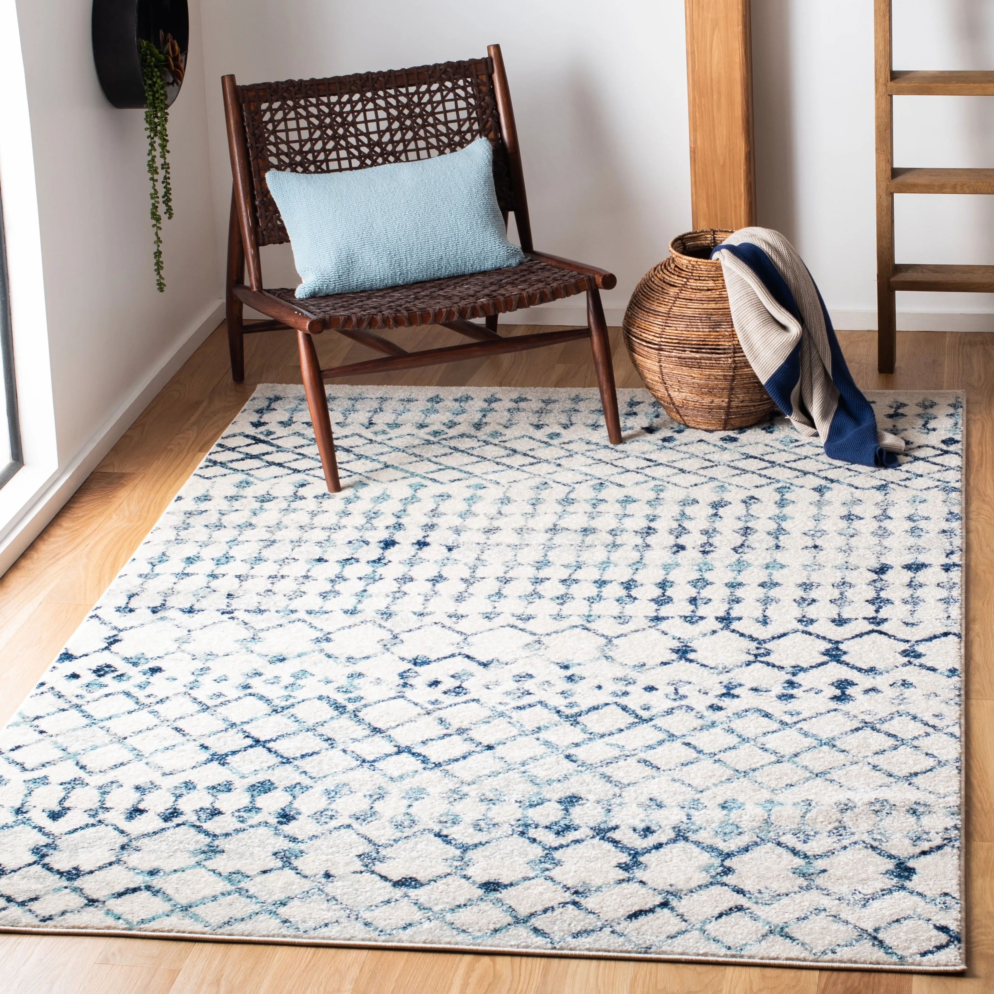 SAFAVIEH Tulum Avis Moroccan Boho Rug