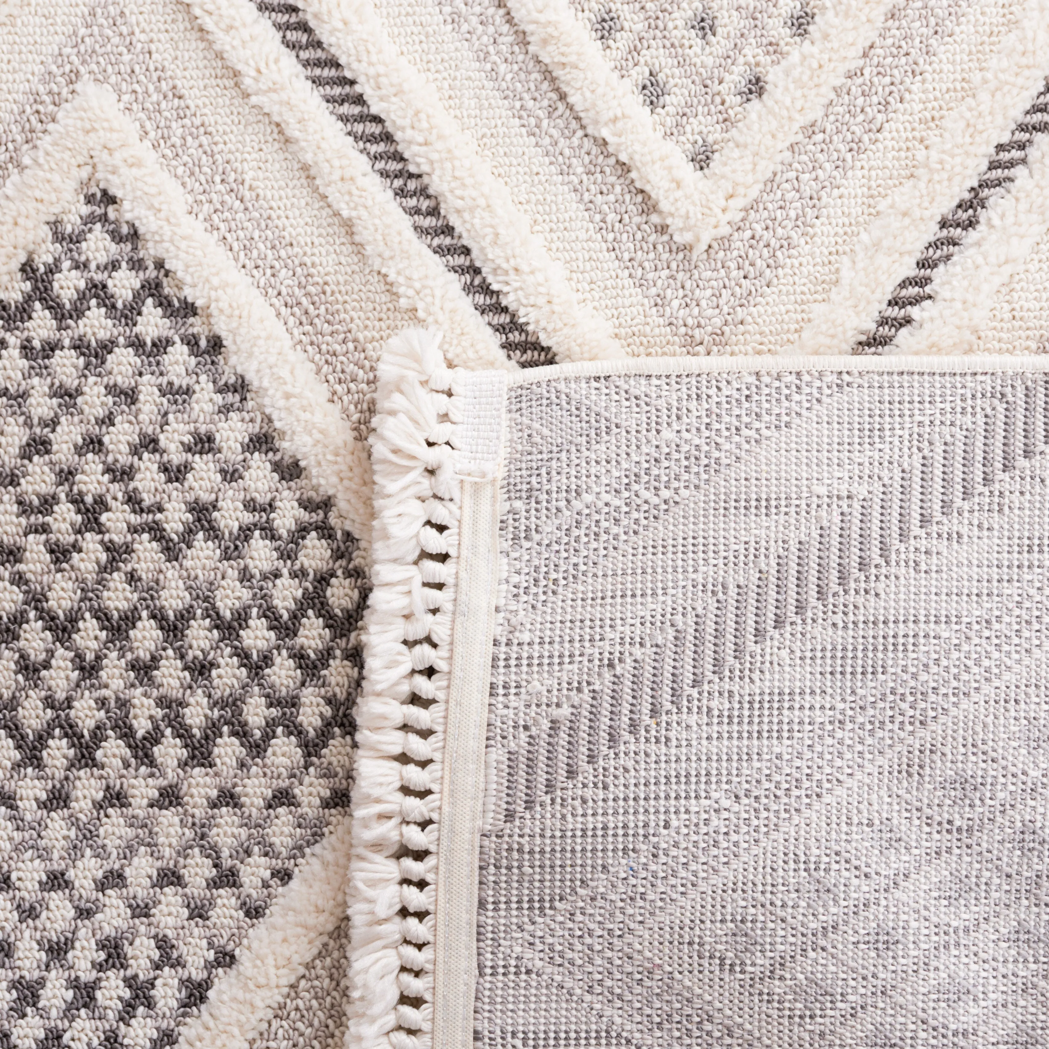 SAFAVIEH Urban Evie Moroccan Diamond Trellis Rug