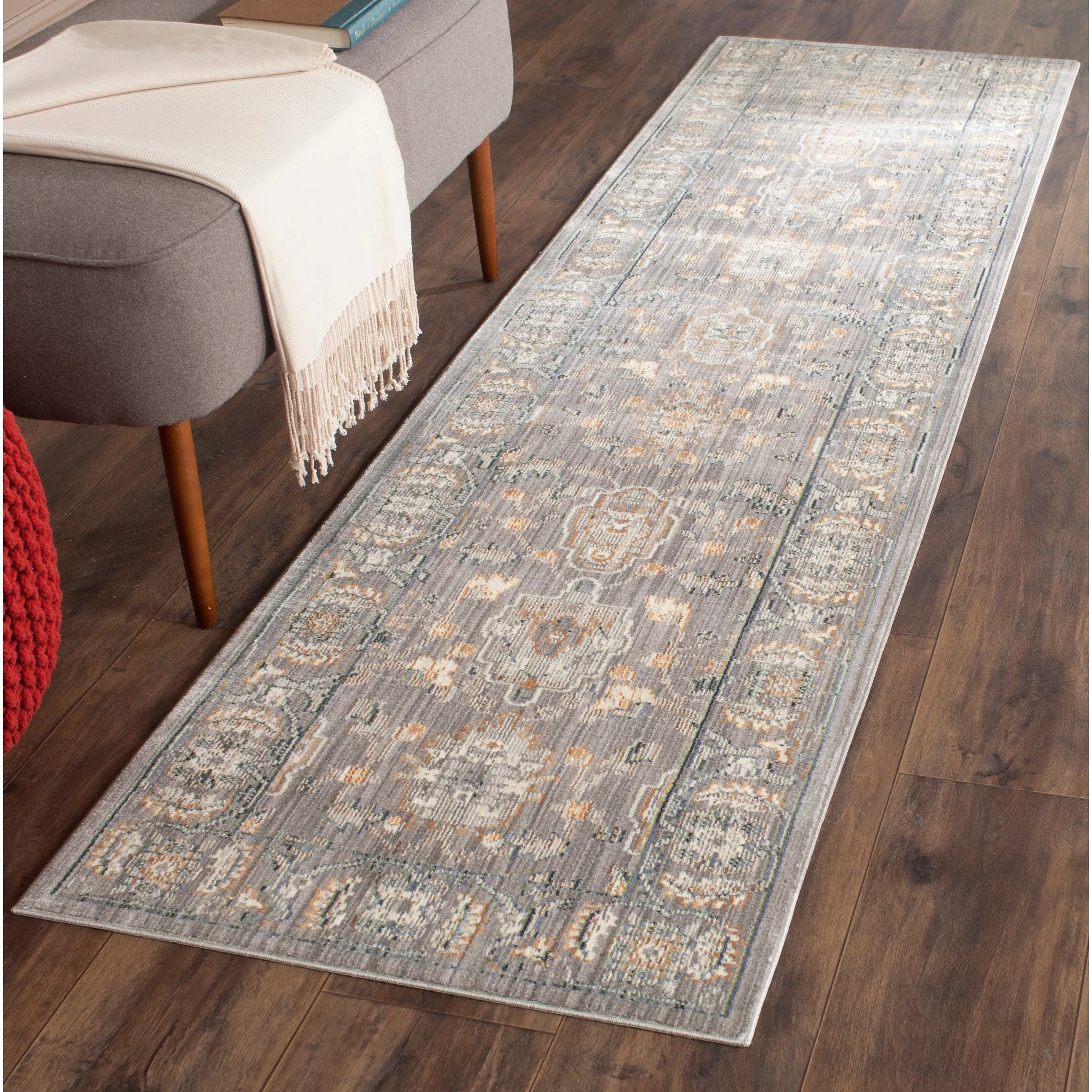 SAFAVIEH Valencia Shaked Distressed Vintage Boho Oriental Polyester Rug