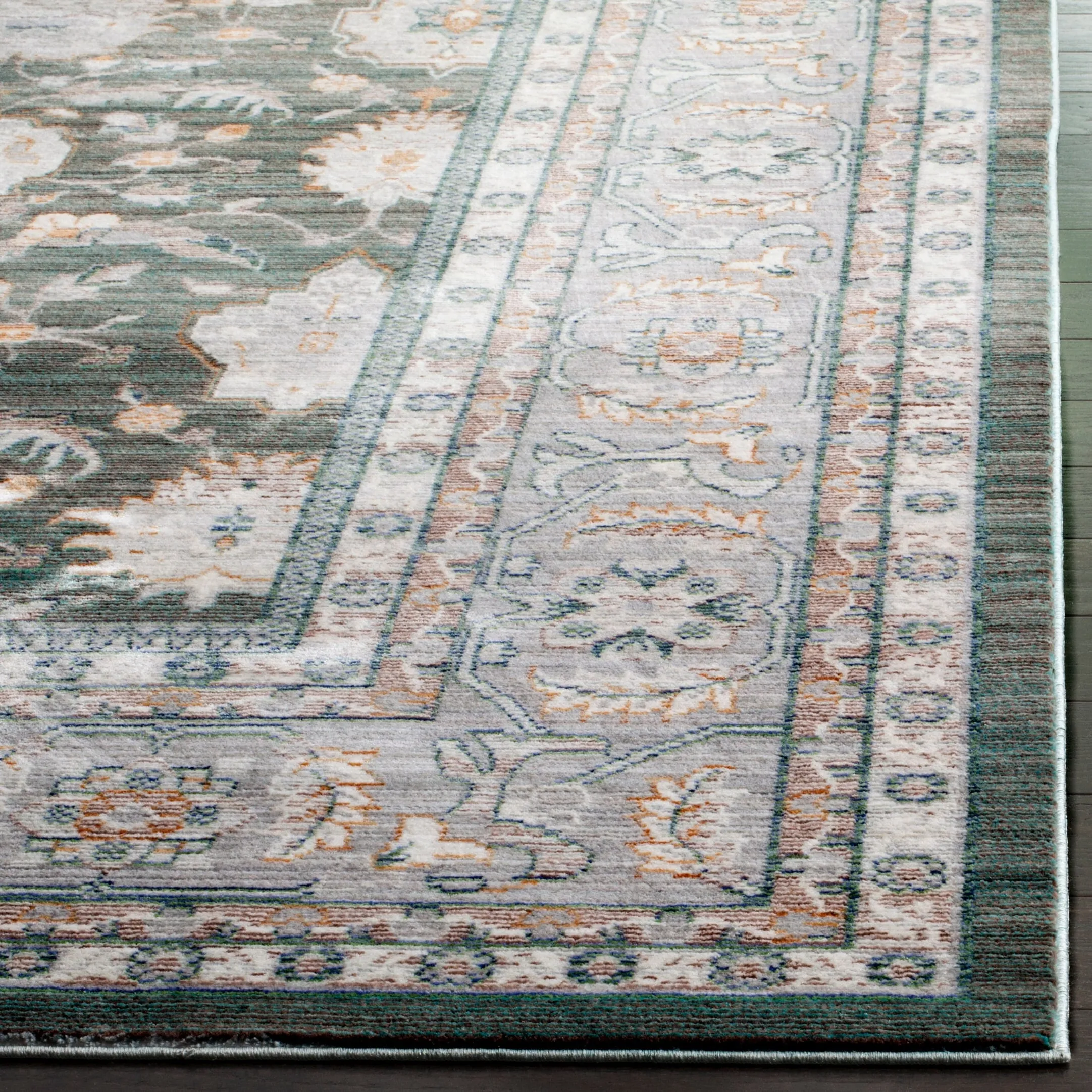 SAFAVIEH Valencia Shaked Distressed Vintage Boho Oriental Polyester Rug