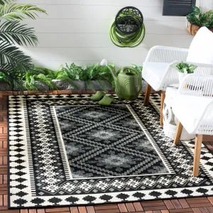 SAFAVIEH Veranda Eyvor Indoor/ Outdoor Waterproof Patio Backyard Rug - Black/Creme - 8' x 11'