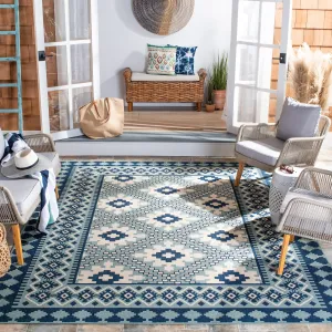 SAFAVIEH Veranda Selda Indoor/ Outdoor Waterproof Patio Backyard Rug